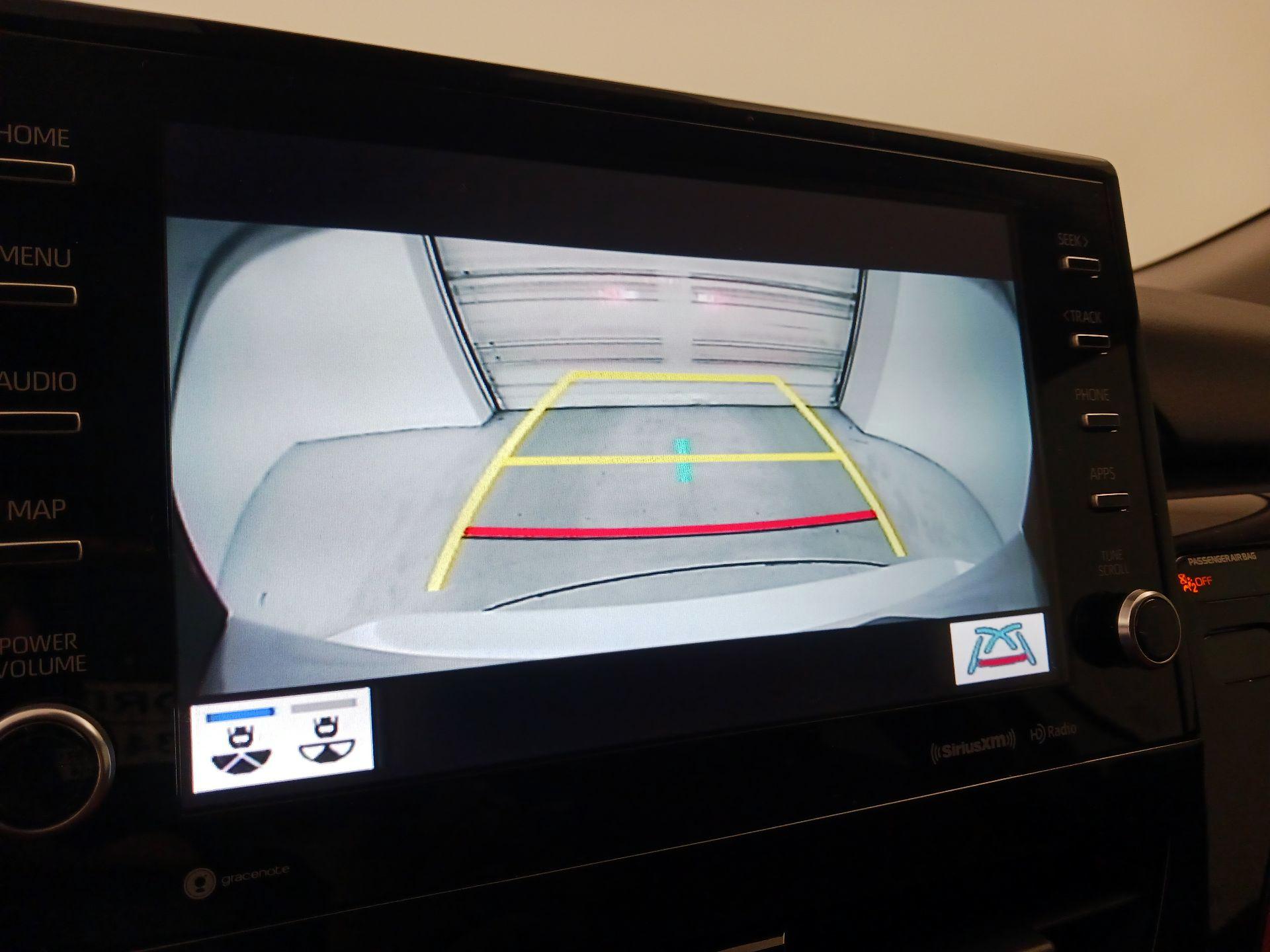 Thumbnail: 2021 Toyota Camry - 14