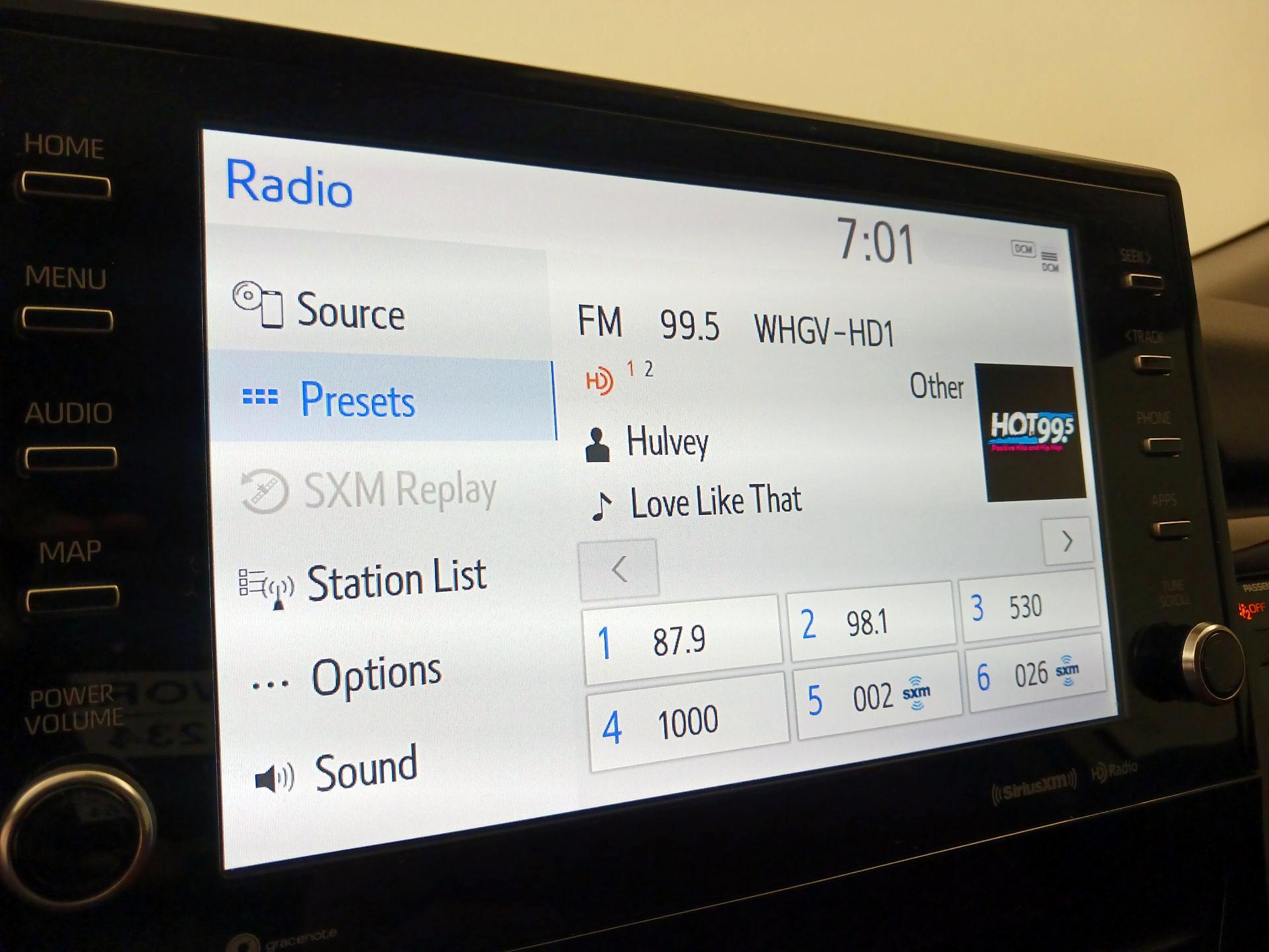 Thumbnail: 2021 Toyota Camry - 15