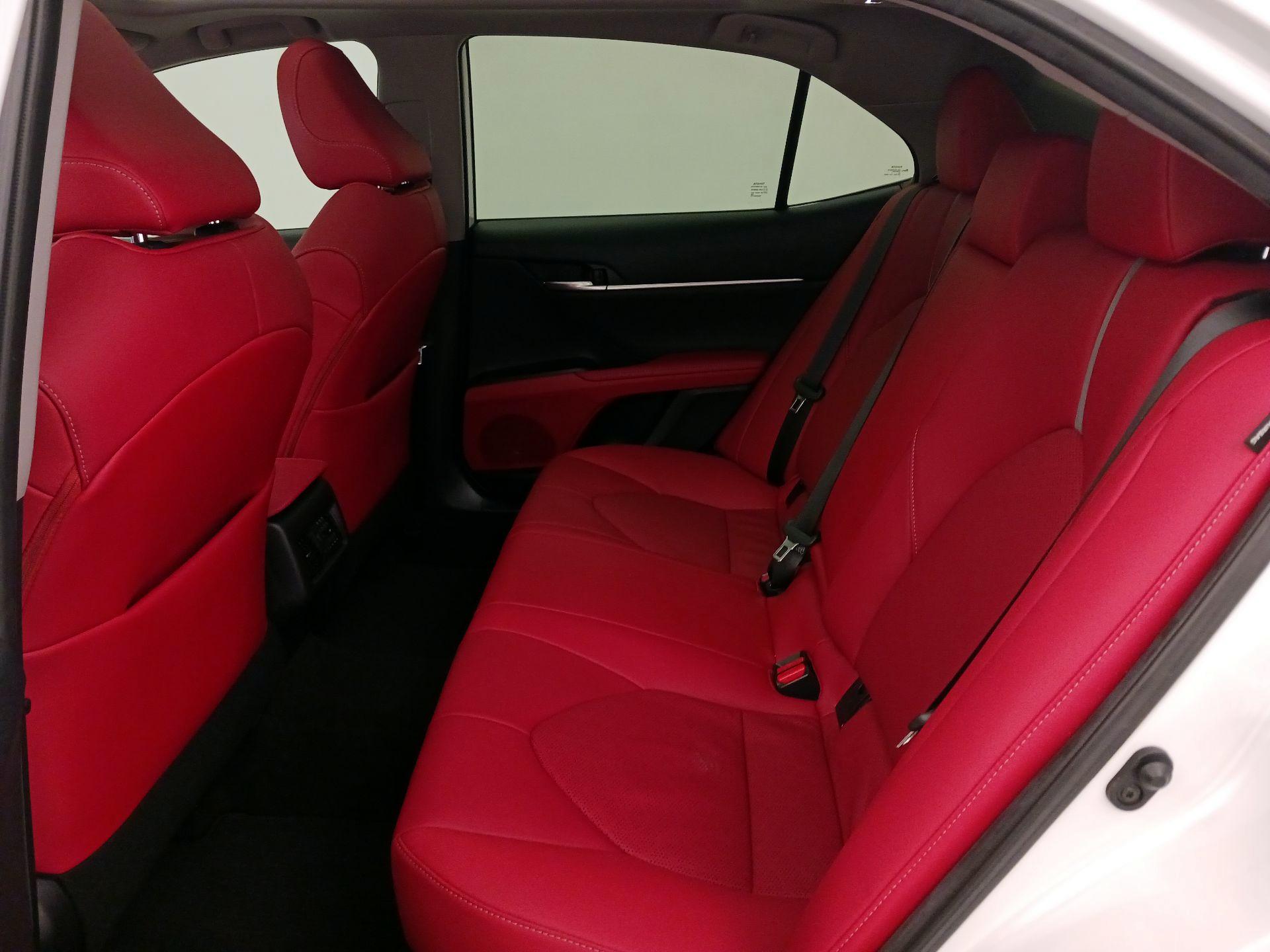 Thumbnail: 2021 Toyota Camry - 20