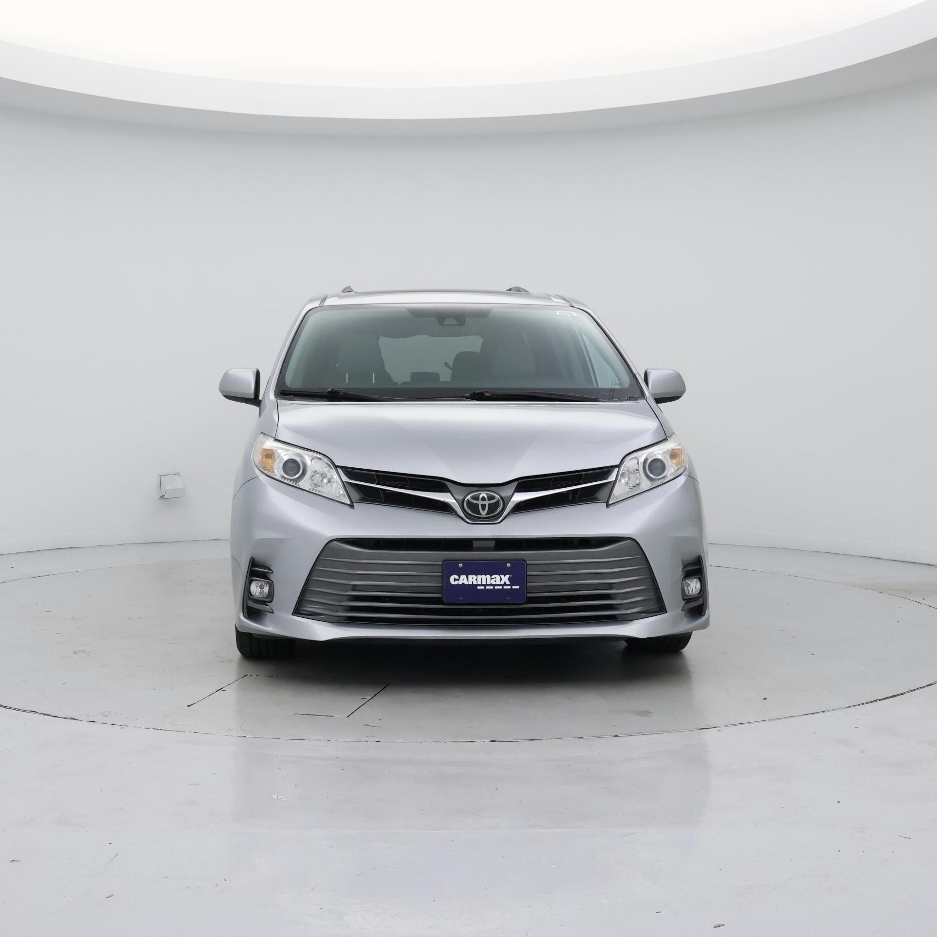 Thumbnail: 2020 Toyota Sienna - 5