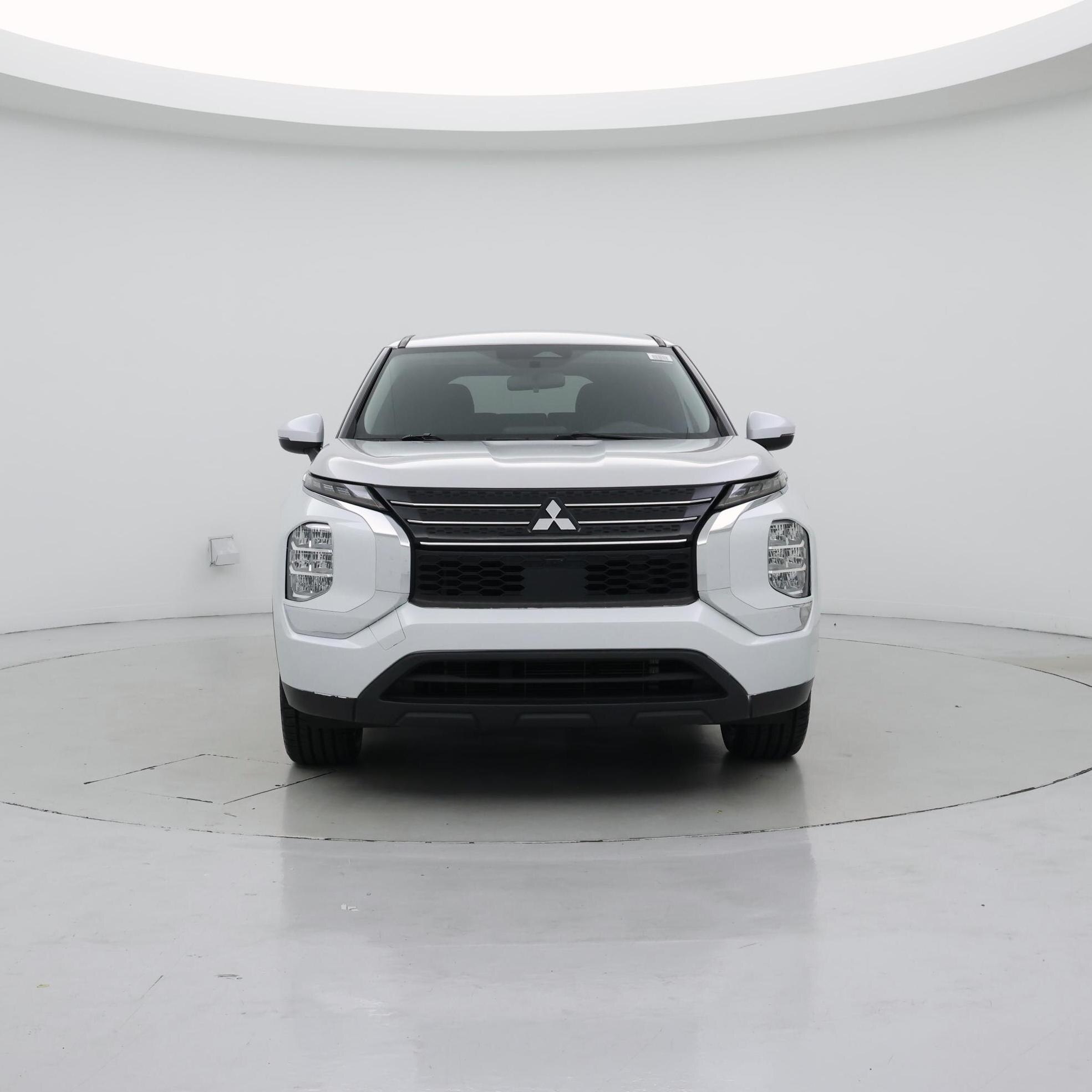 Thumbnail: 2022 Mitsubishi Outlander - 5