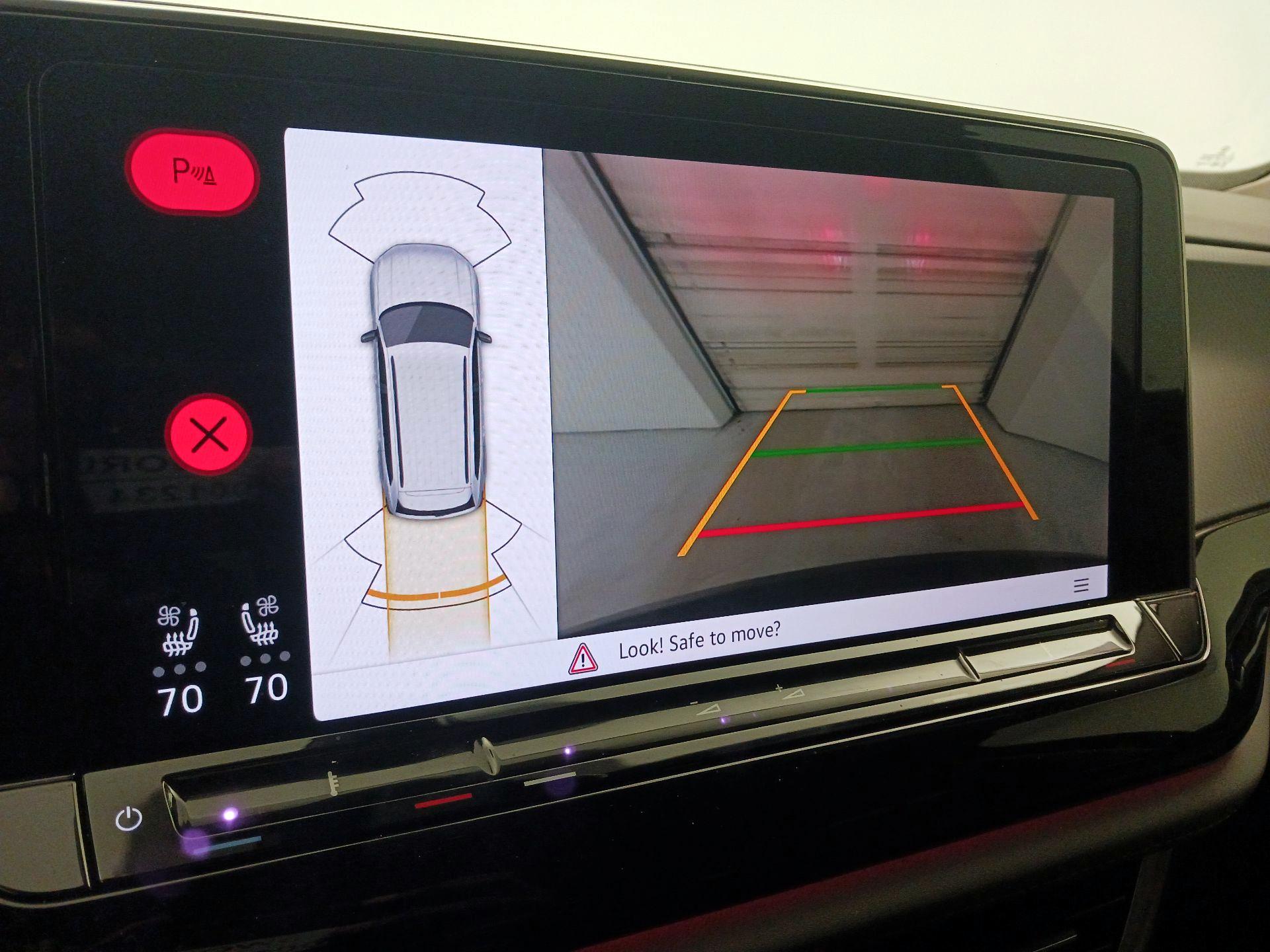 Thumbnail: 2024 Volkswagen Atlas - 14