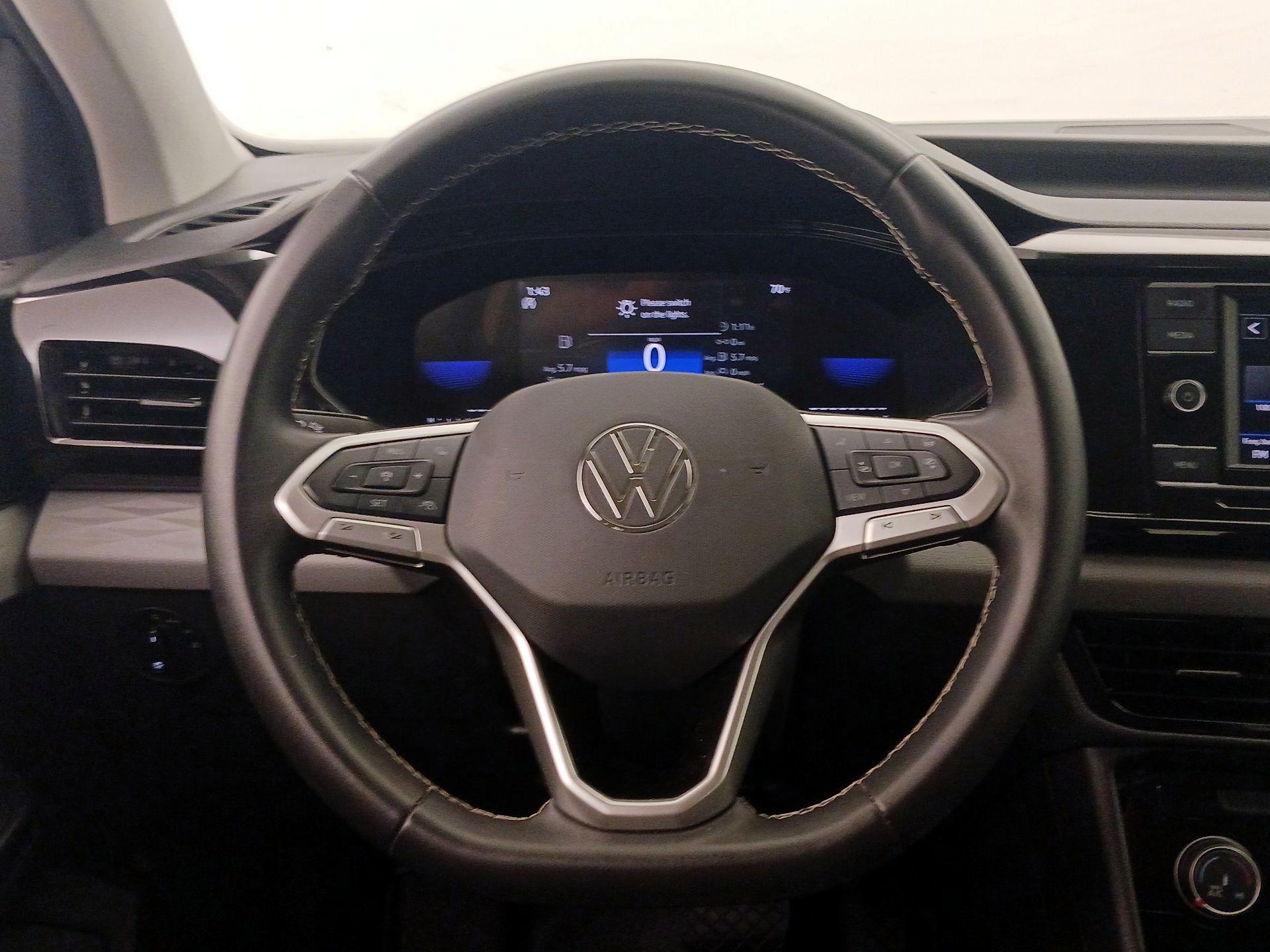 Thumbnail: 2024 Volkswagen Taos - 10