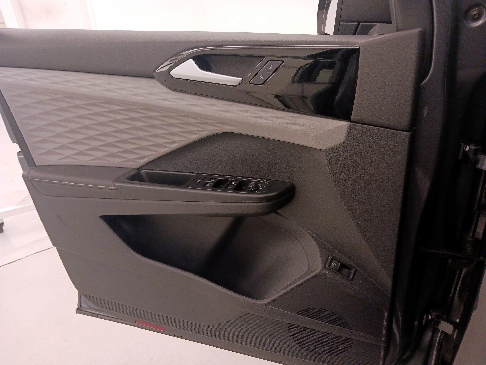 Thumbnail: 2024 Volkswagen Taos - 12