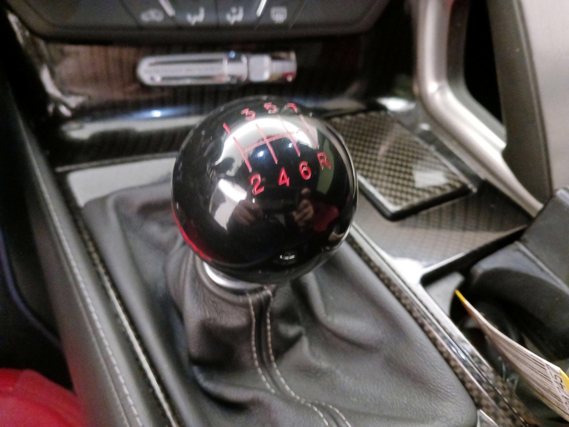 Thumbnail: 2019 Chevrolet Corvette - 16