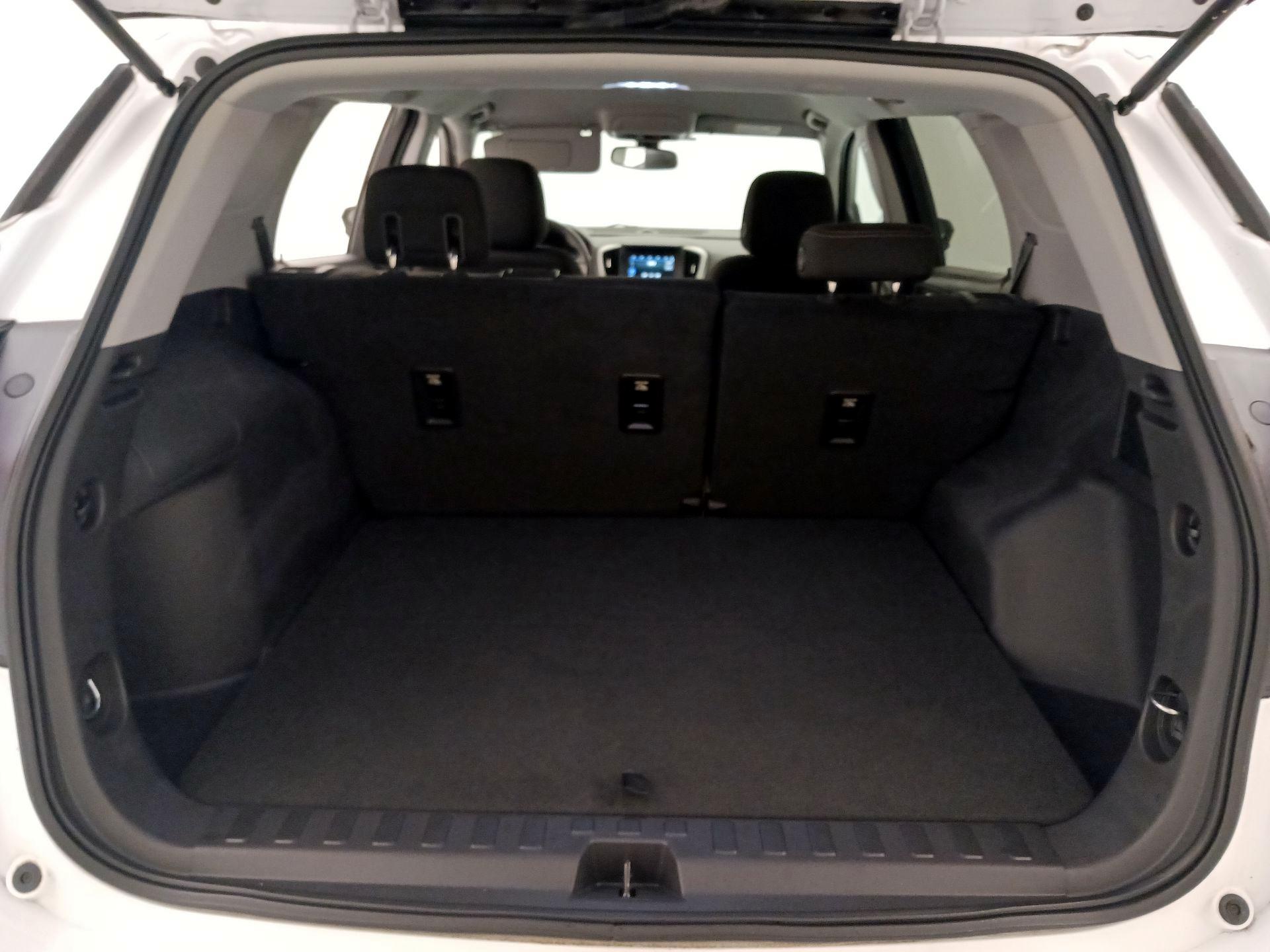 Thumbnail: 2019 GMC Terrain - 20