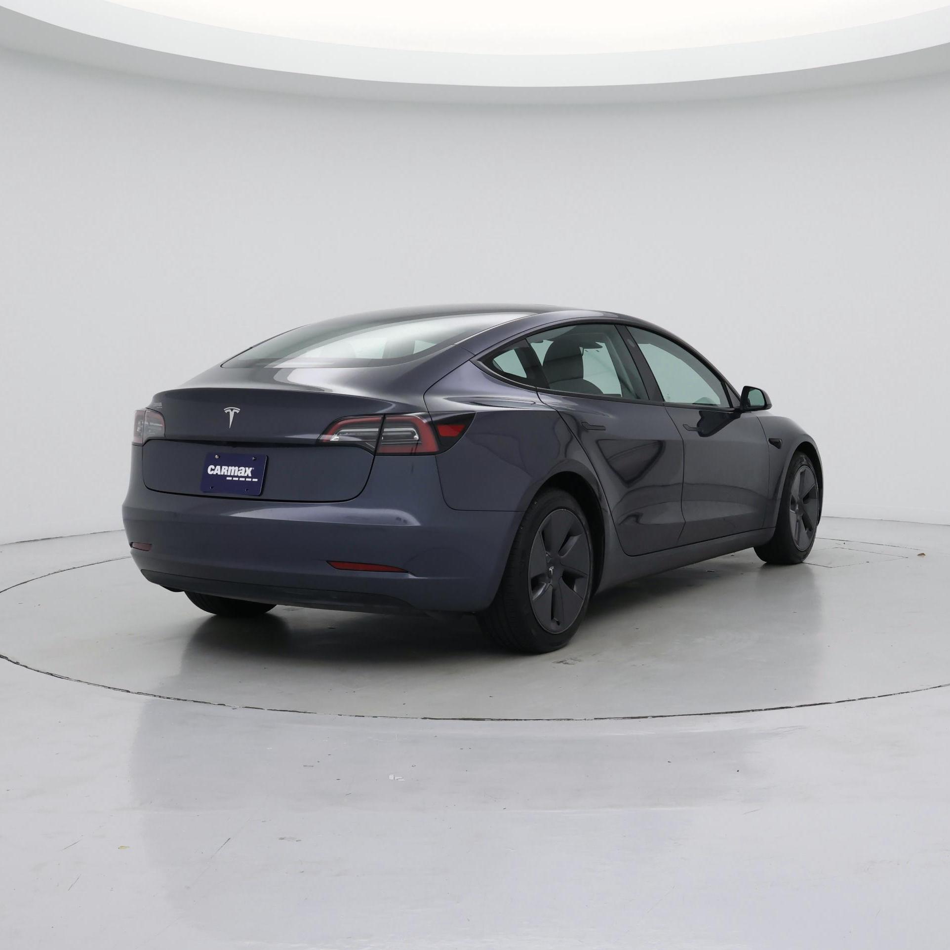 Thumbnail: 2023 Tesla Model 3 - 8
