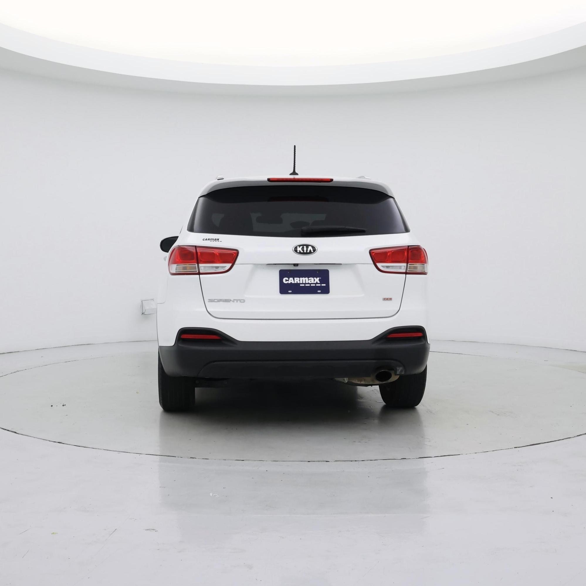 Thumbnail: 2017 Kia Sorento - 6