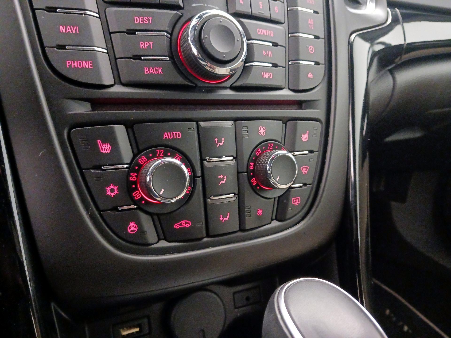 Thumbnail: 2016 Buick Cascada - 17