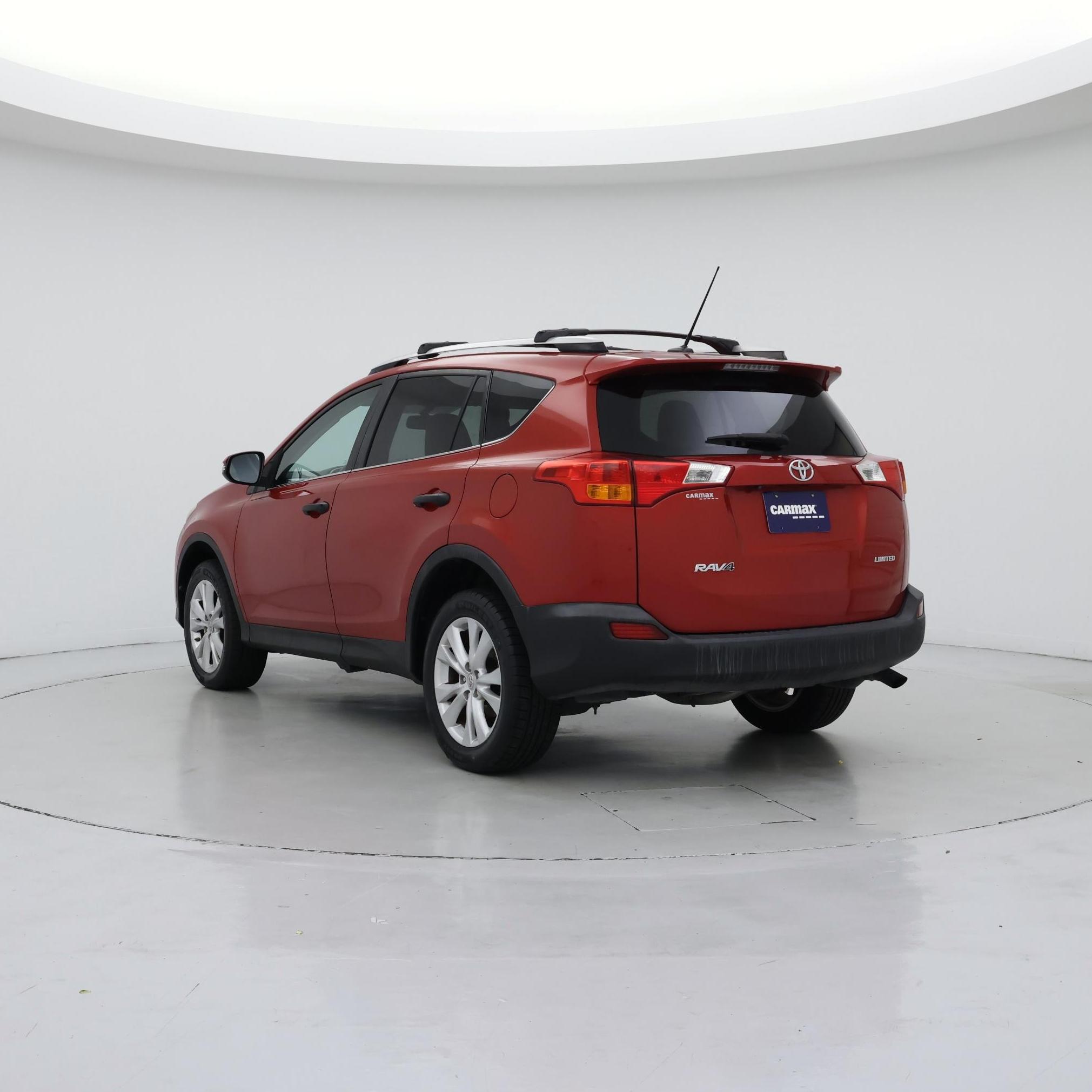 Thumbnail: 2015 Toyota RAV4 - 2