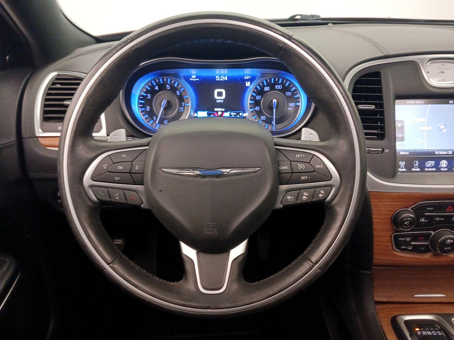 Thumbnail: 2015 Chrysler 300 - 10