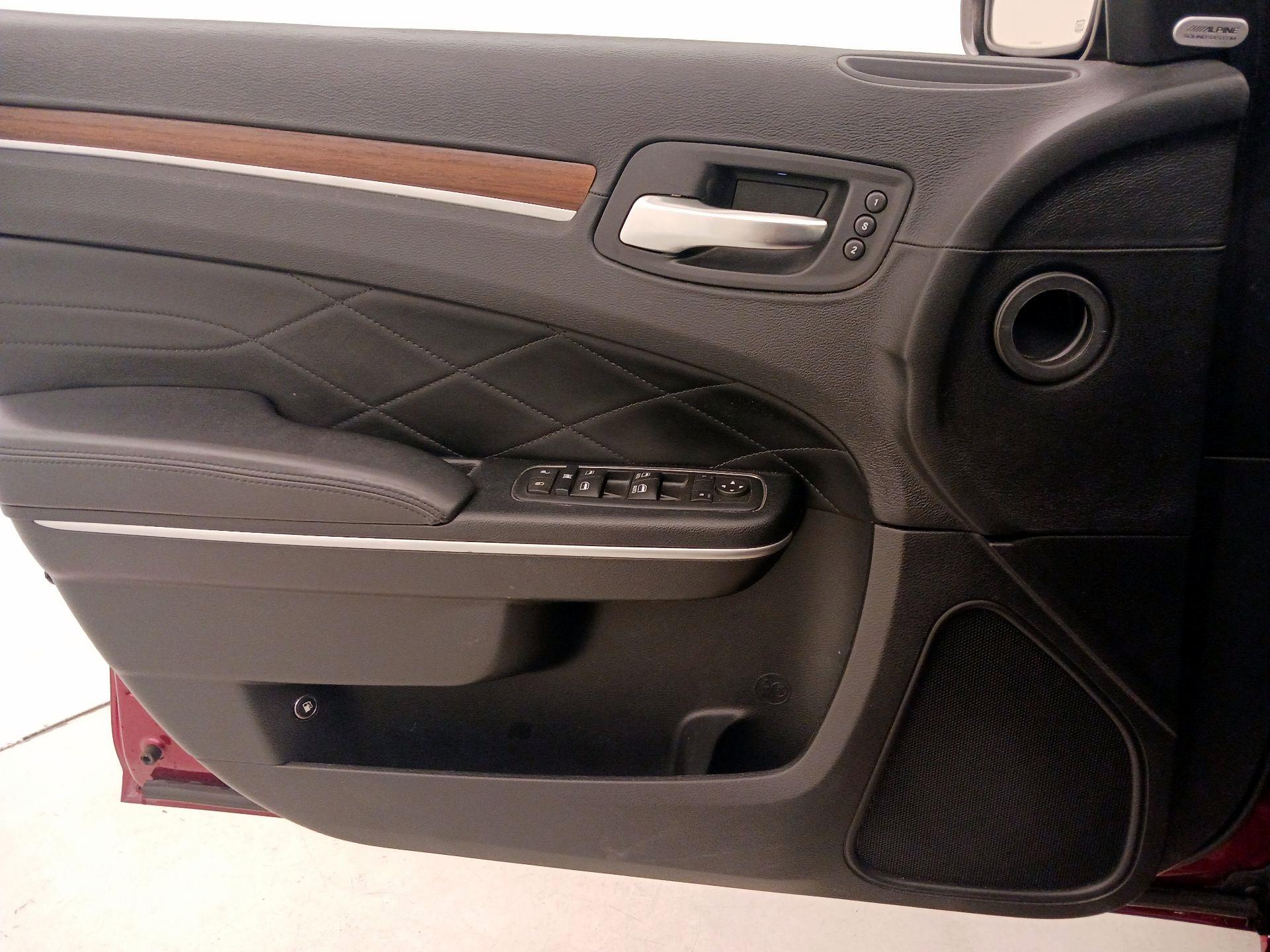 Thumbnail: 2015 Chrysler 300 - 12