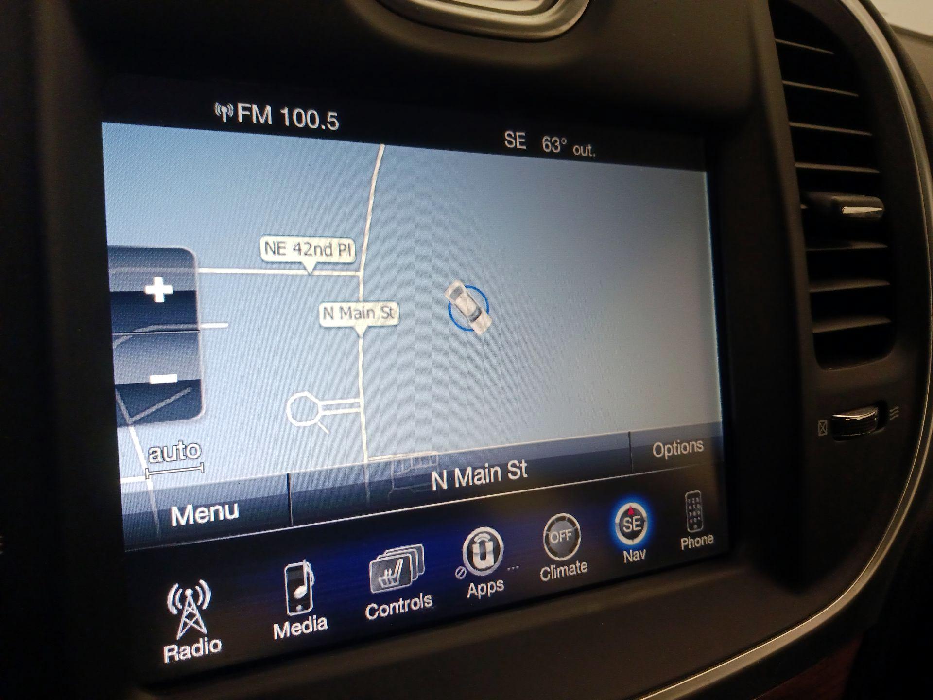 Thumbnail: 2015 Chrysler 300 - 14