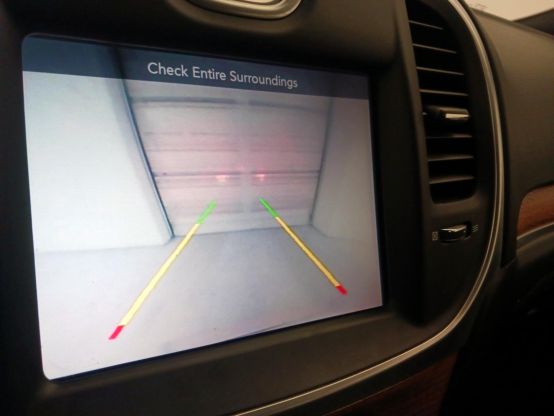 Thumbnail: 2015 Chrysler 300 - 15