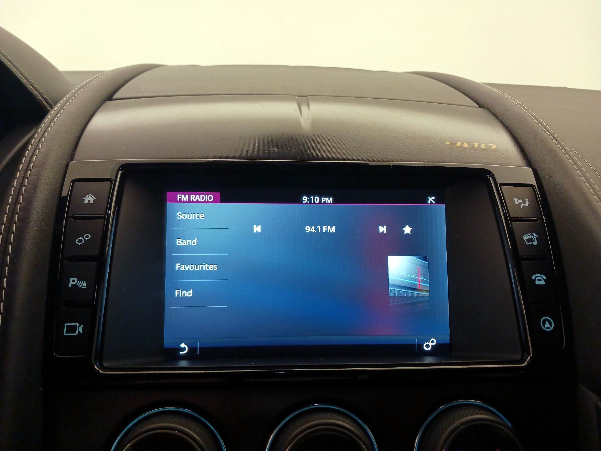 Thumbnail: 2018 Jaguar F-Type - 16