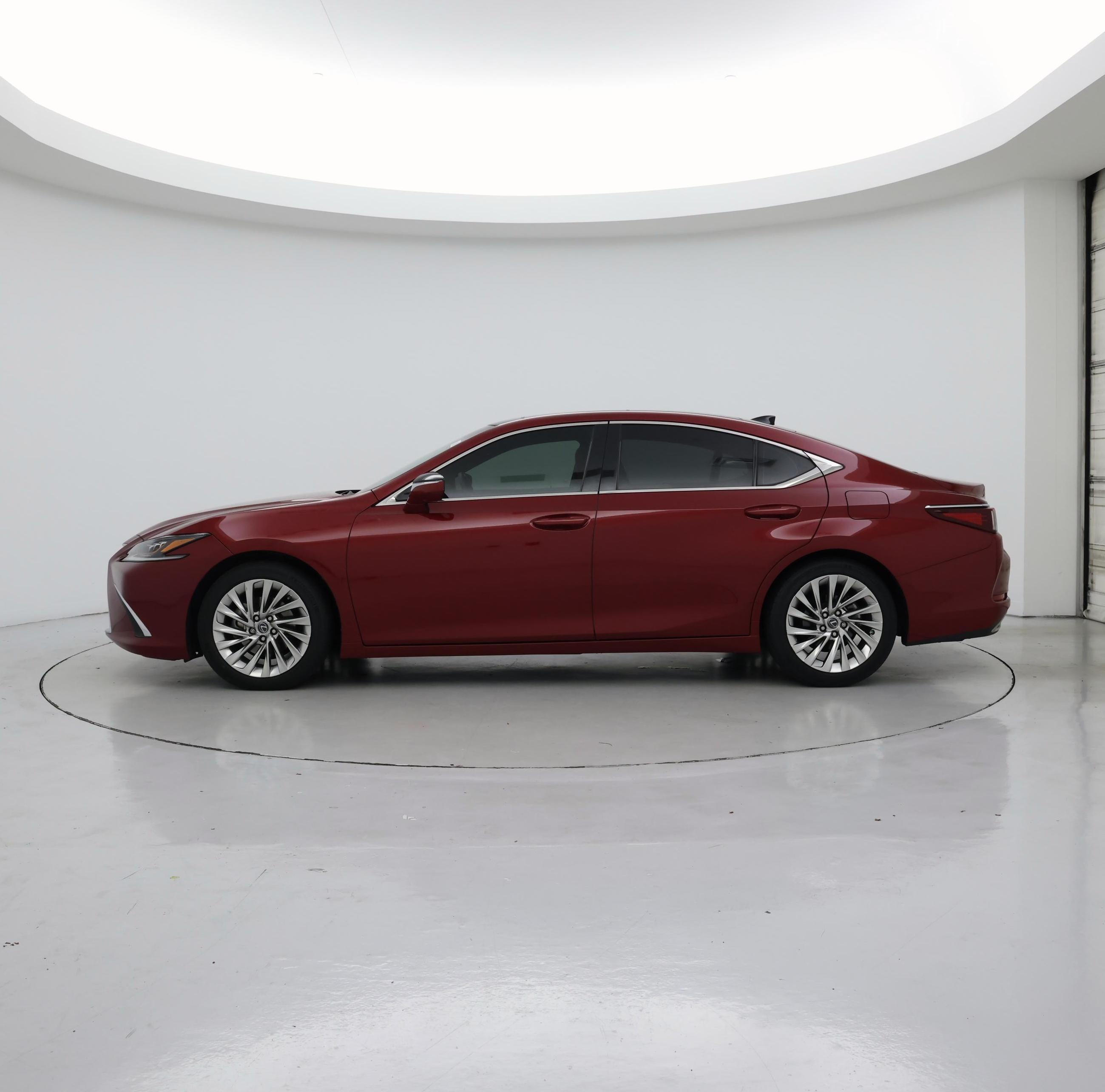 Thumbnail: 2019 Lexus ES - 3