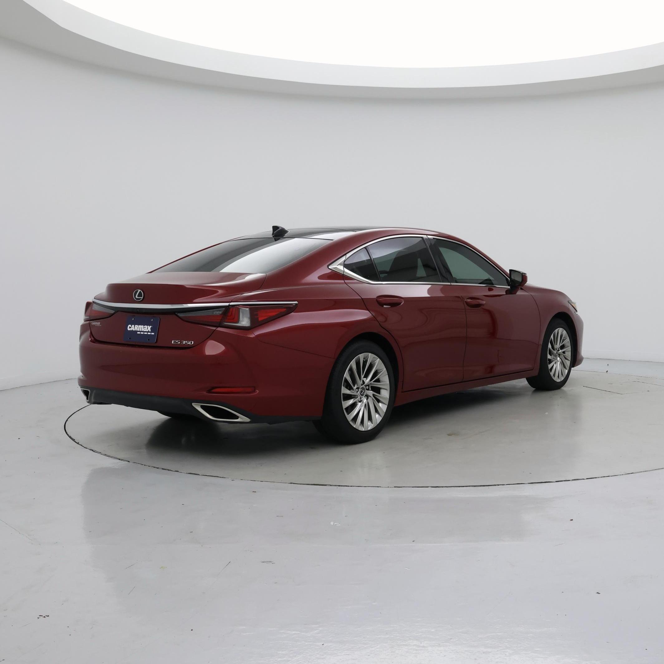 Thumbnail: 2019 Lexus ES - 8