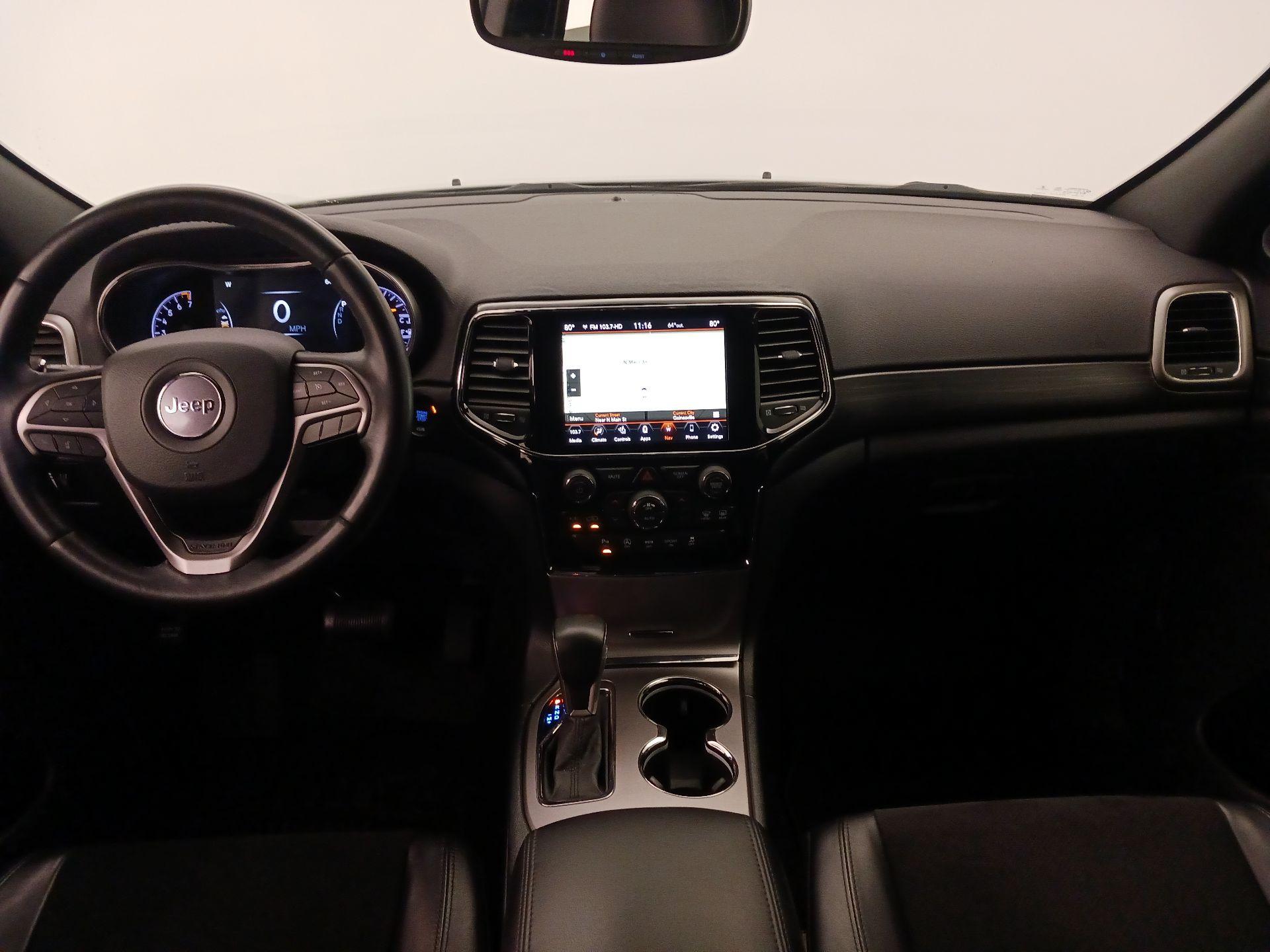 Thumbnail: 2020 Jeep Grand Cherokee - 9