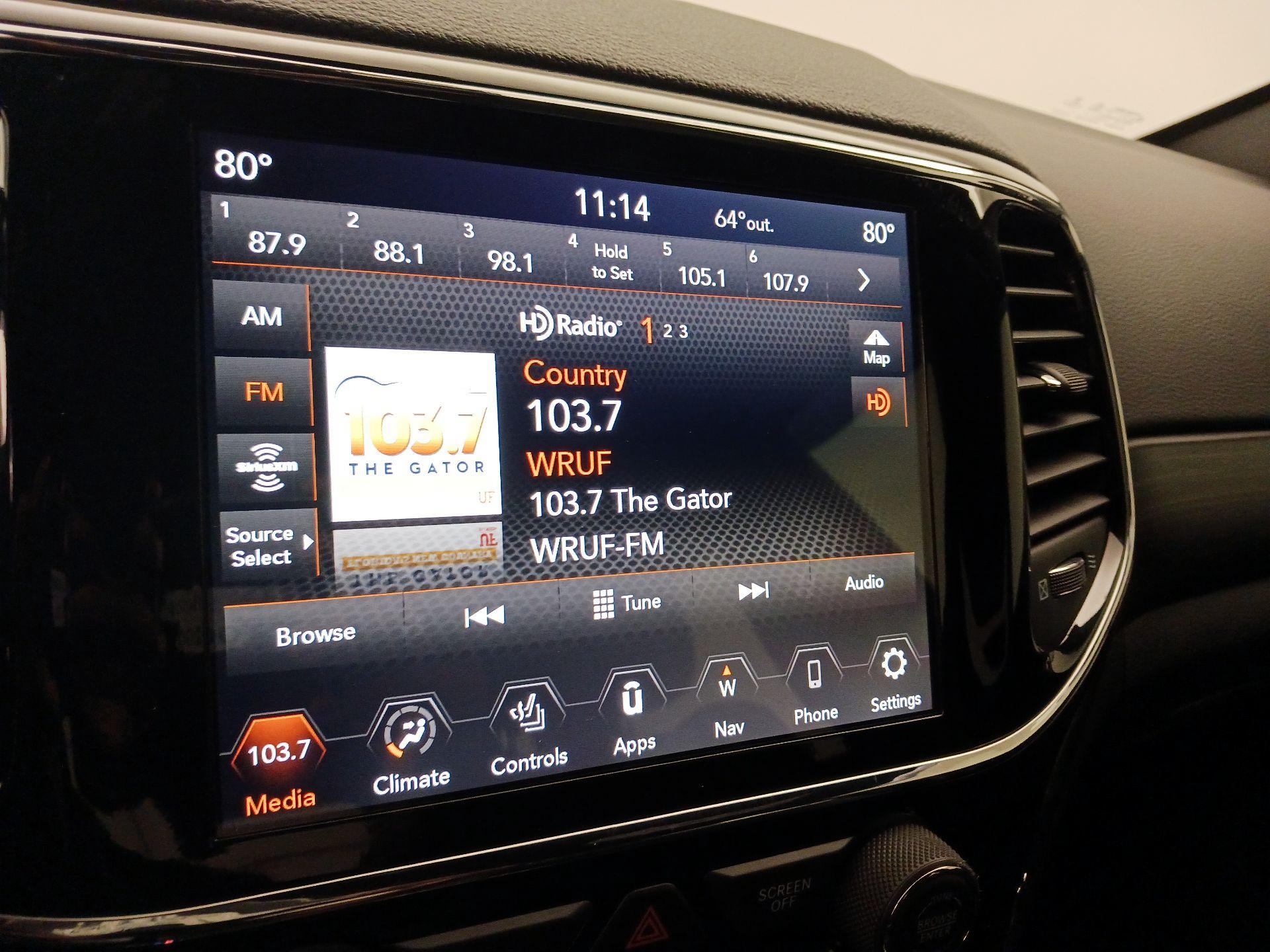 Thumbnail: 2020 Jeep Grand Cherokee - 16