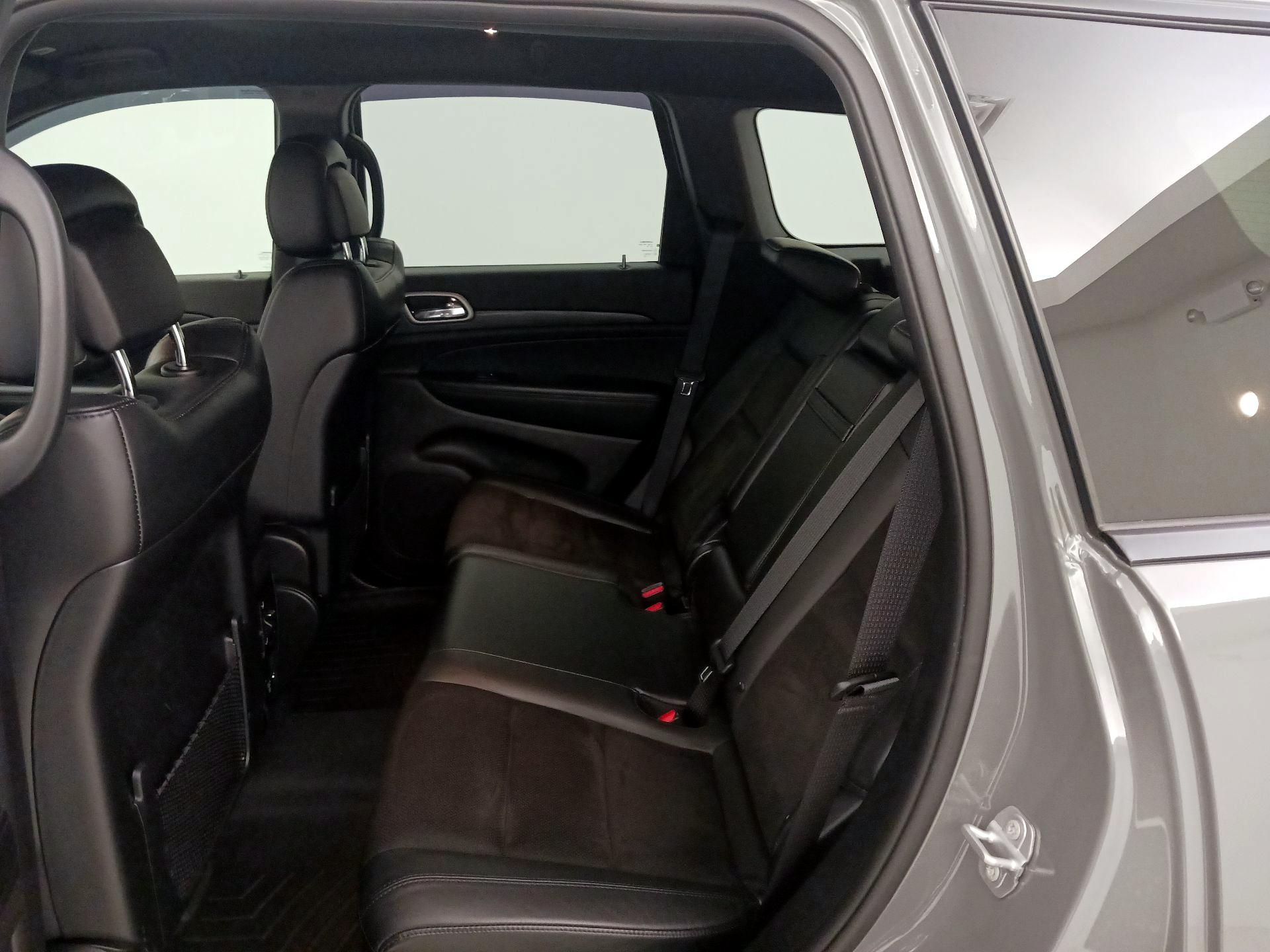 Thumbnail: 2020 Jeep Grand Cherokee - 20