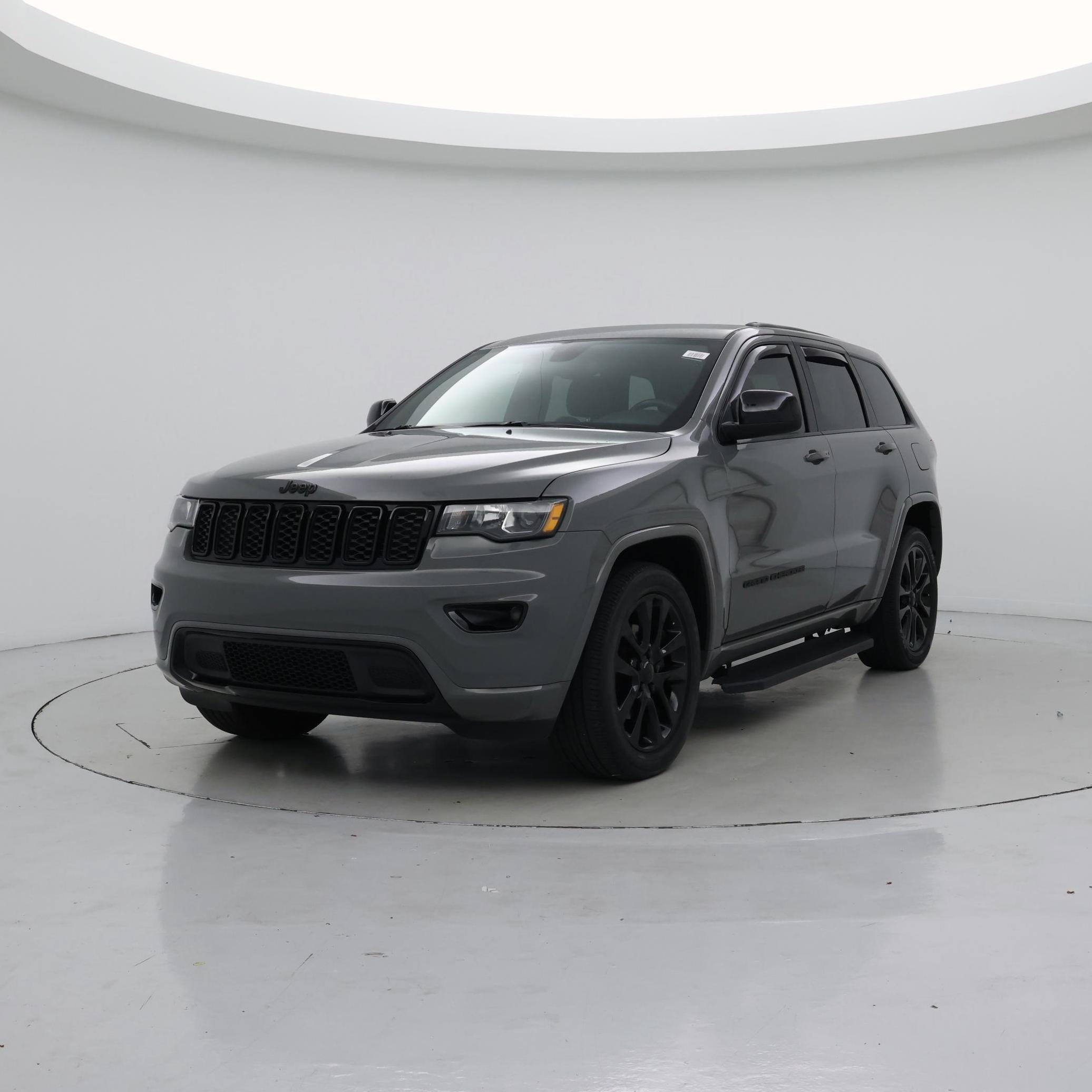 Thumbnail: 2020 Jeep Grand Cherokee - 4