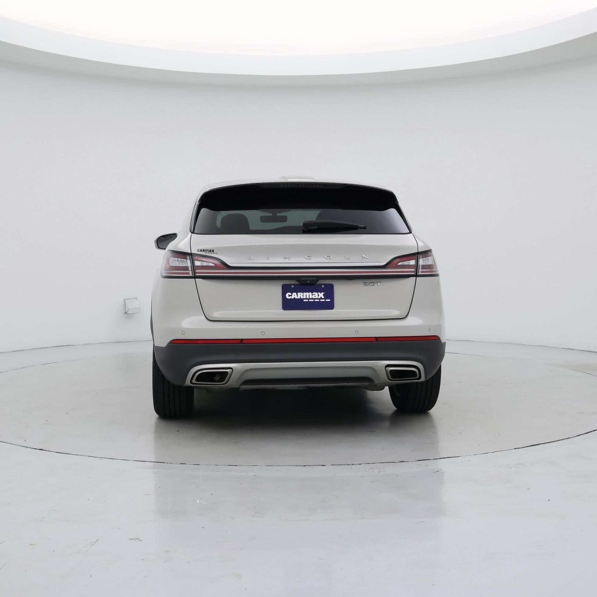 Thumbnail: 2019 Lincoln Nautilus - 6