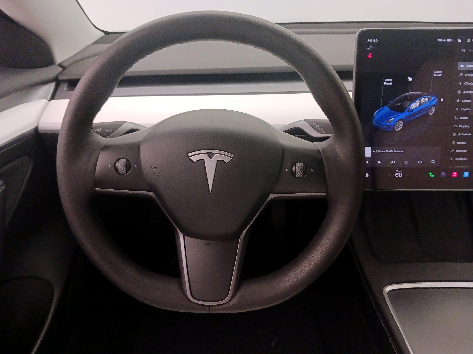 Thumbnail: 2022 Tesla Model 3 - 10