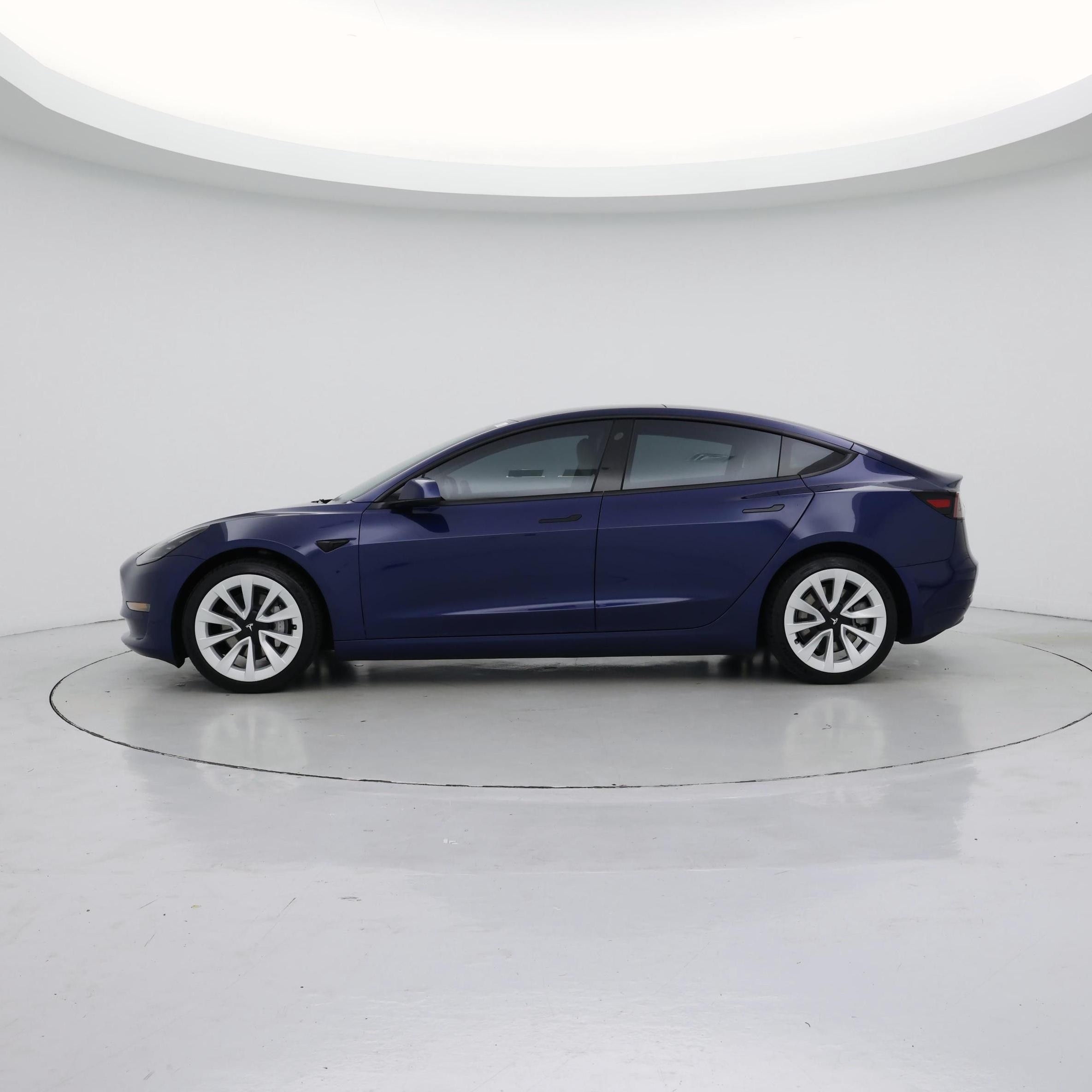 Thumbnail: 2022 Tesla Model 3 - 3