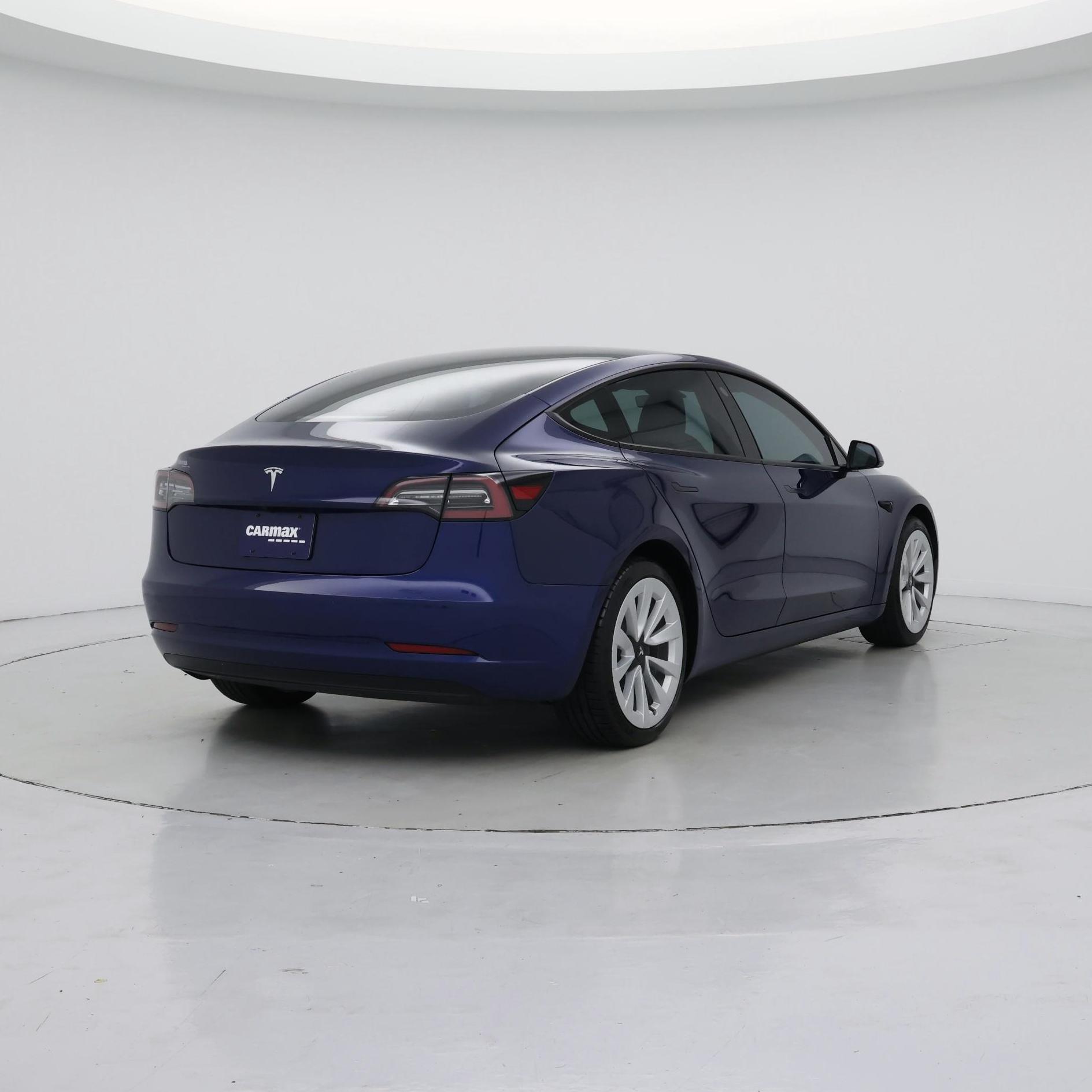 Thumbnail: 2022 Tesla Model 3 - 8