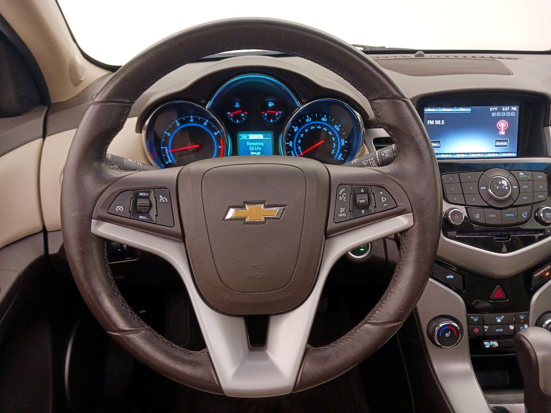 Thumbnail: 2015 Chevrolet Cruze - 10