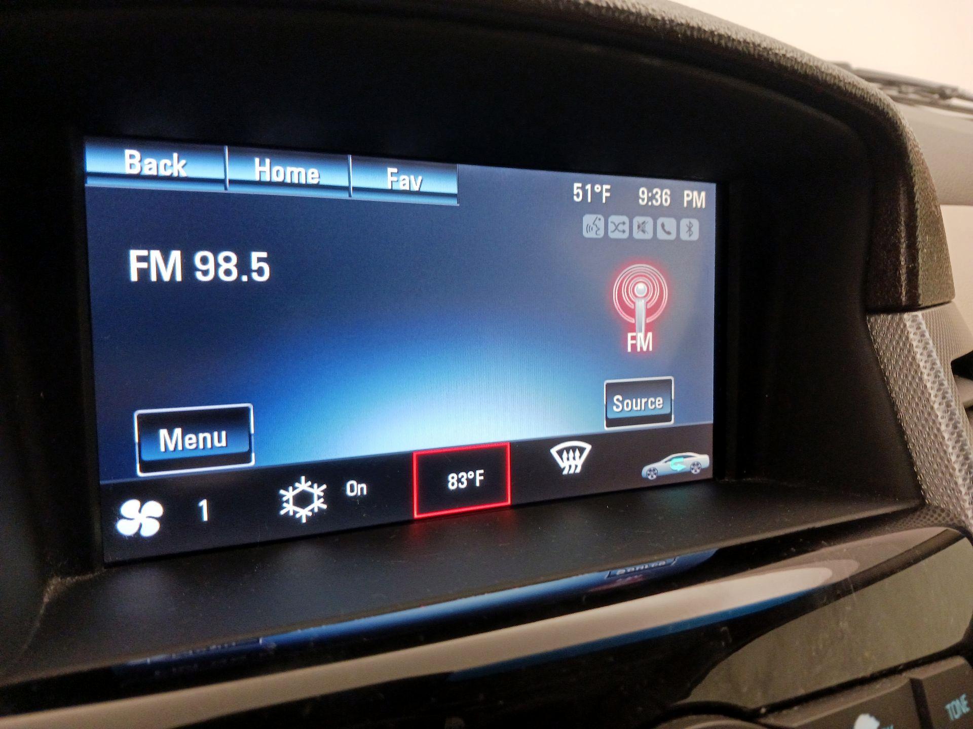 Thumbnail: 2015 Chevrolet Cruze - 15