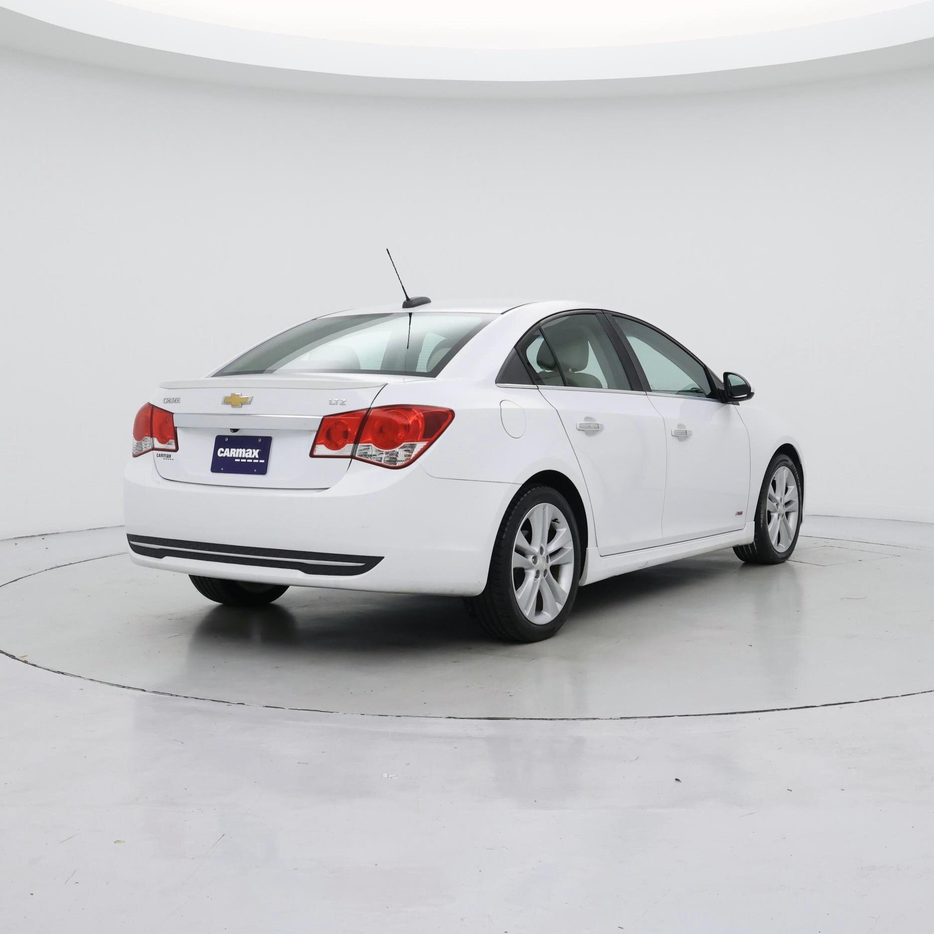 Thumbnail: 2015 Chevrolet Cruze - 8