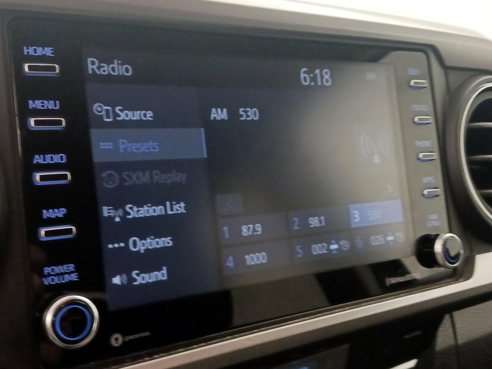 Thumbnail: 2022 Toyota Tacoma - 15