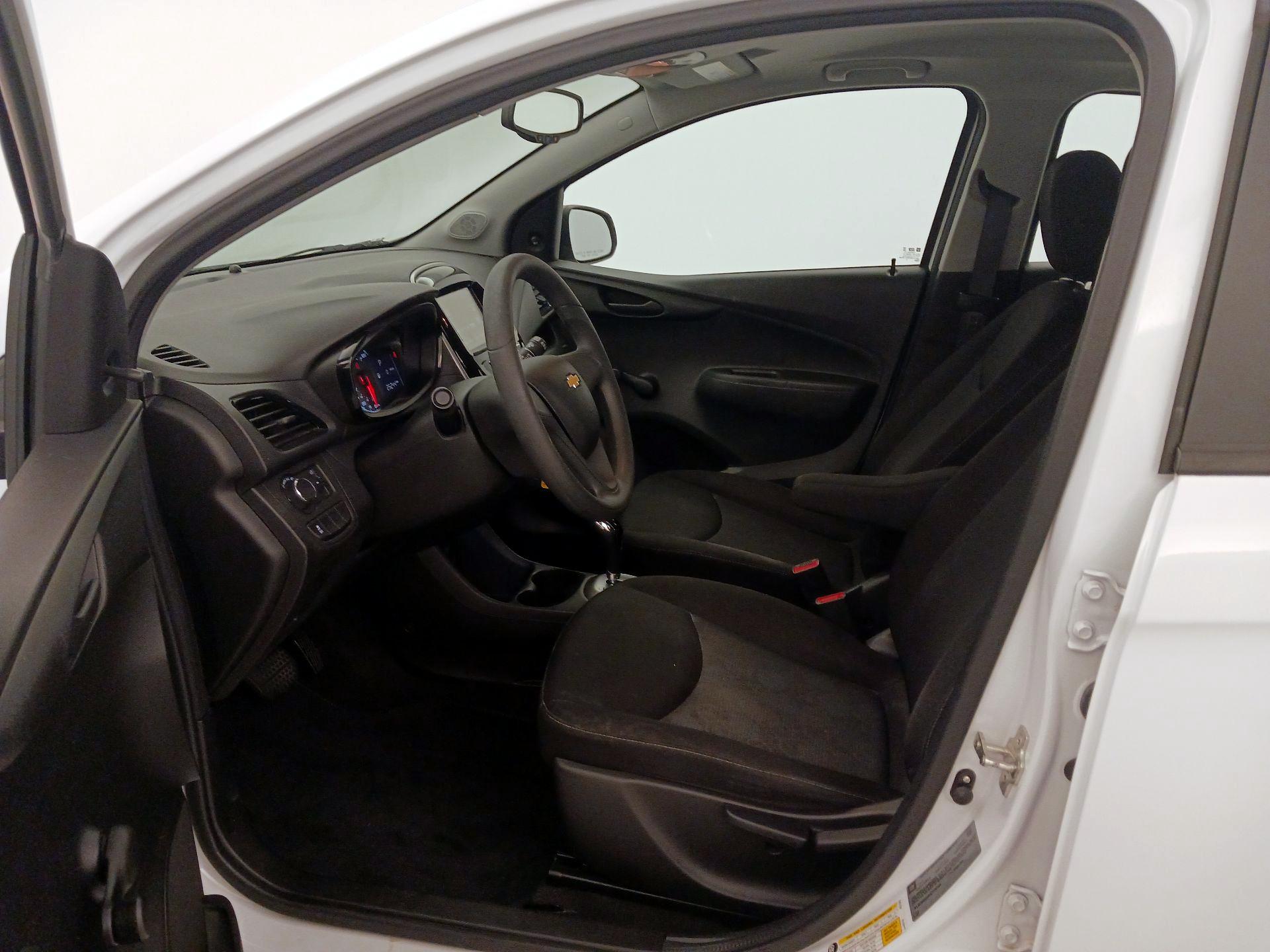 Thumbnail: 2017 Chevrolet Spark - 11