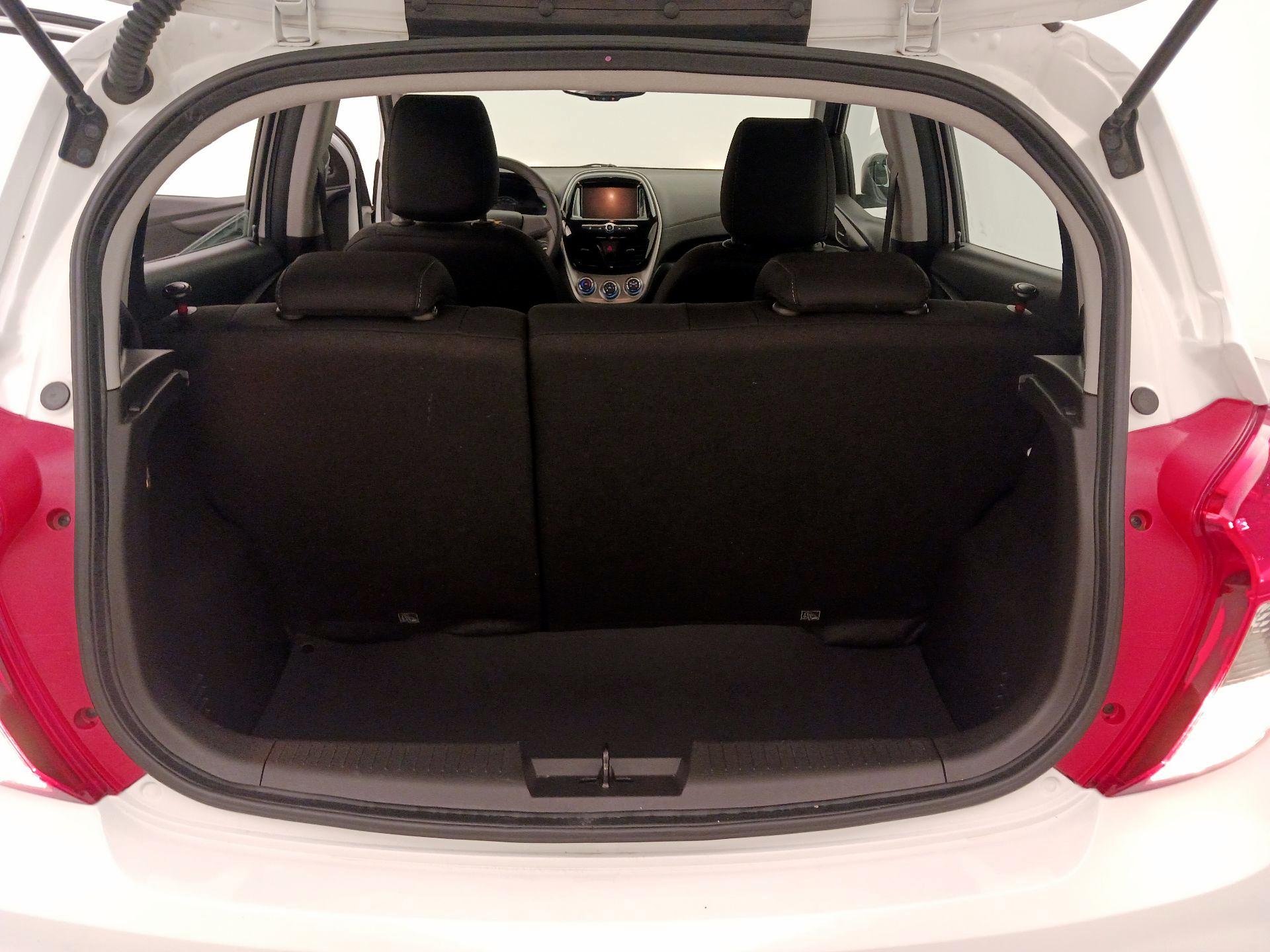 Thumbnail: 2017 Chevrolet Spark - 20