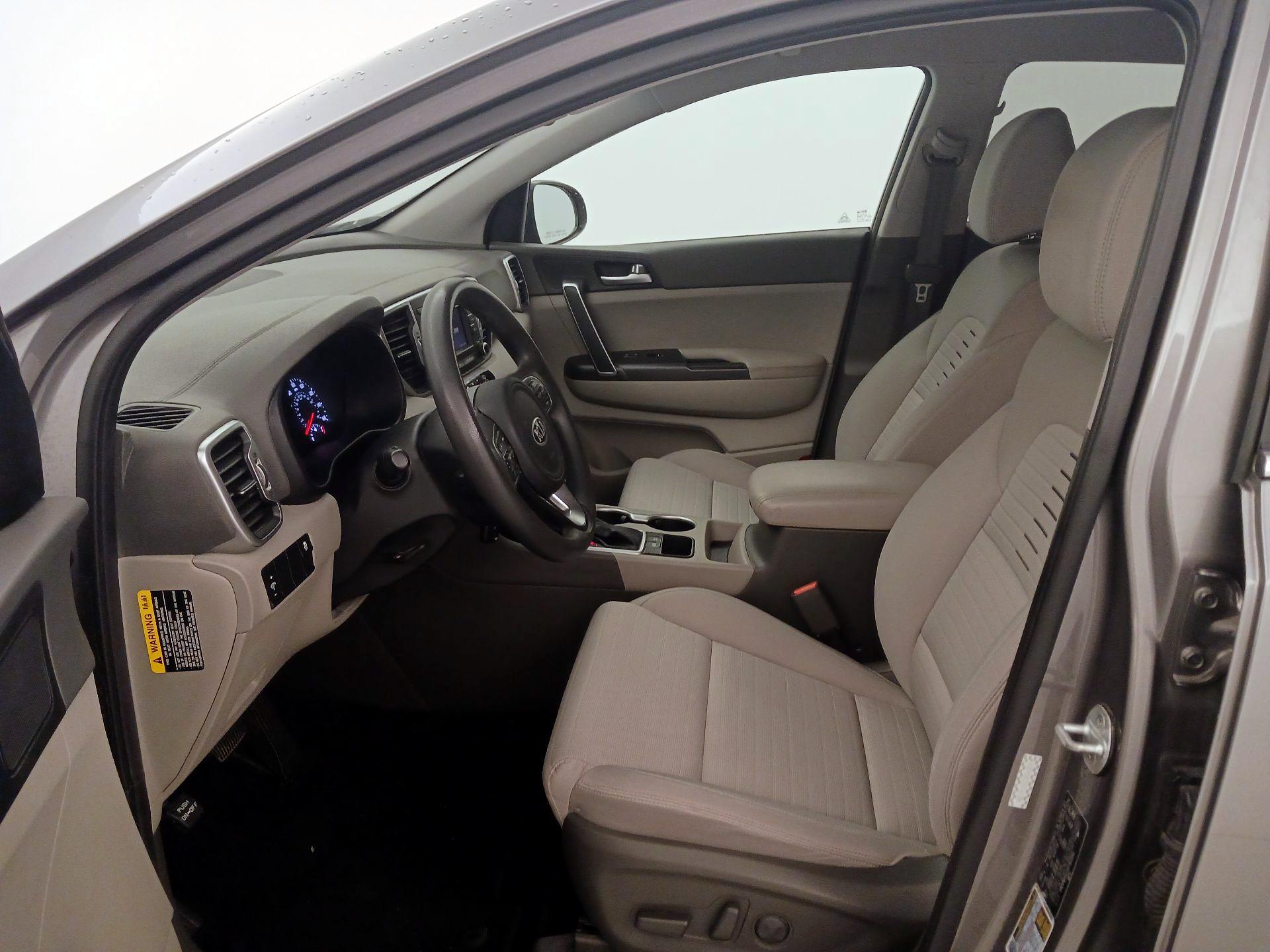 Thumbnail: 2017 Kia Sportage - 11