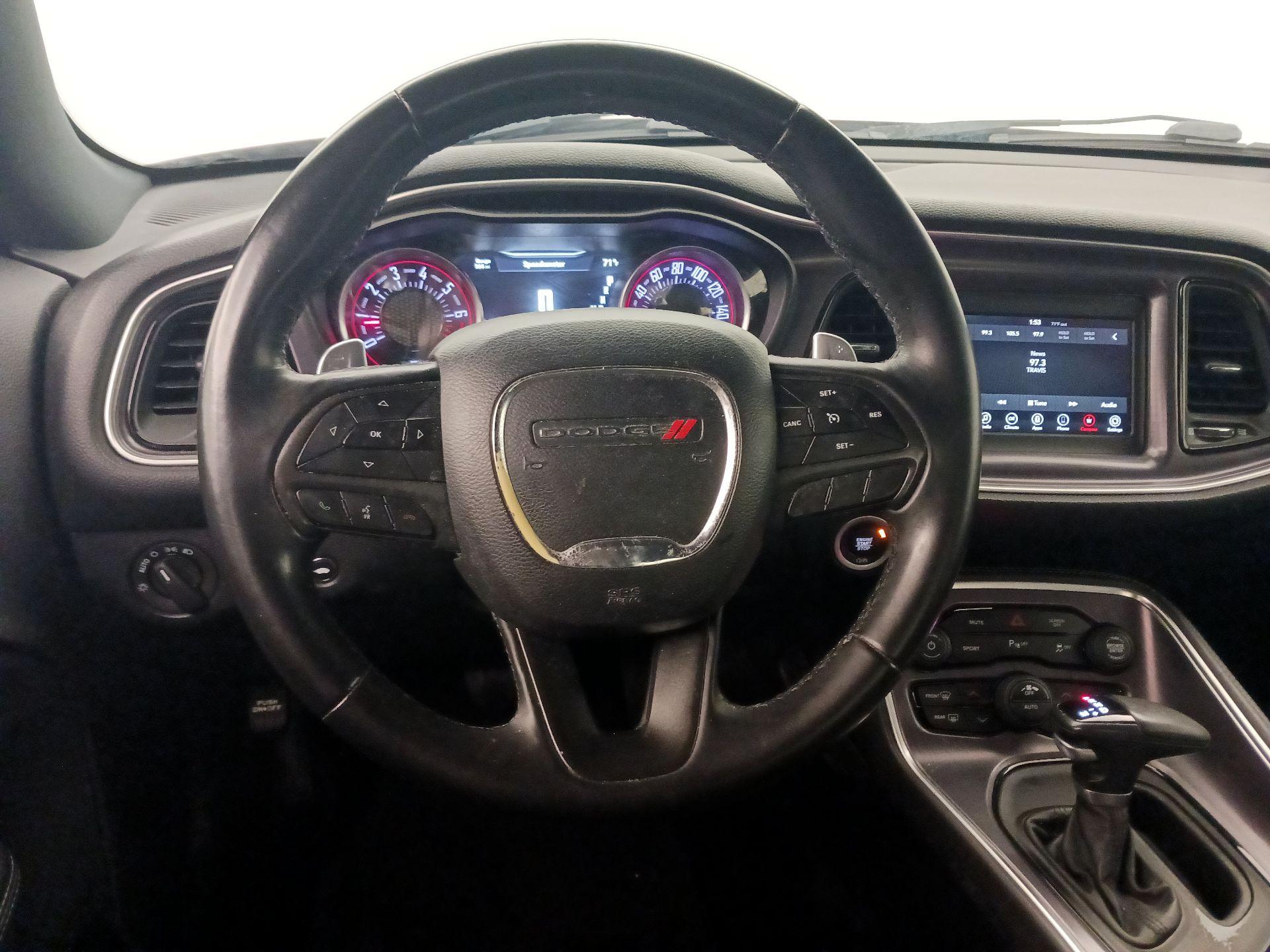 Thumbnail: 2018 Dodge Challenger - 10