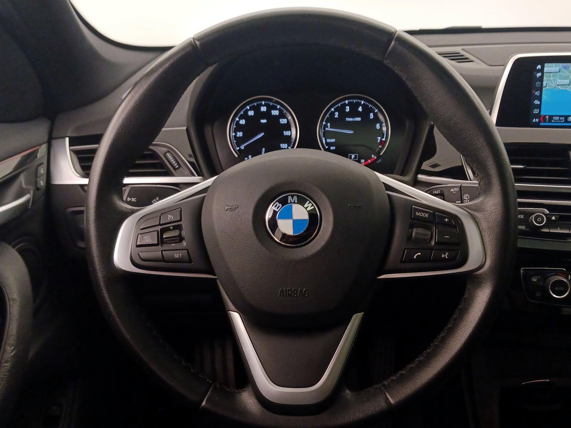 Thumbnail: 2018 BMW X1 - 10