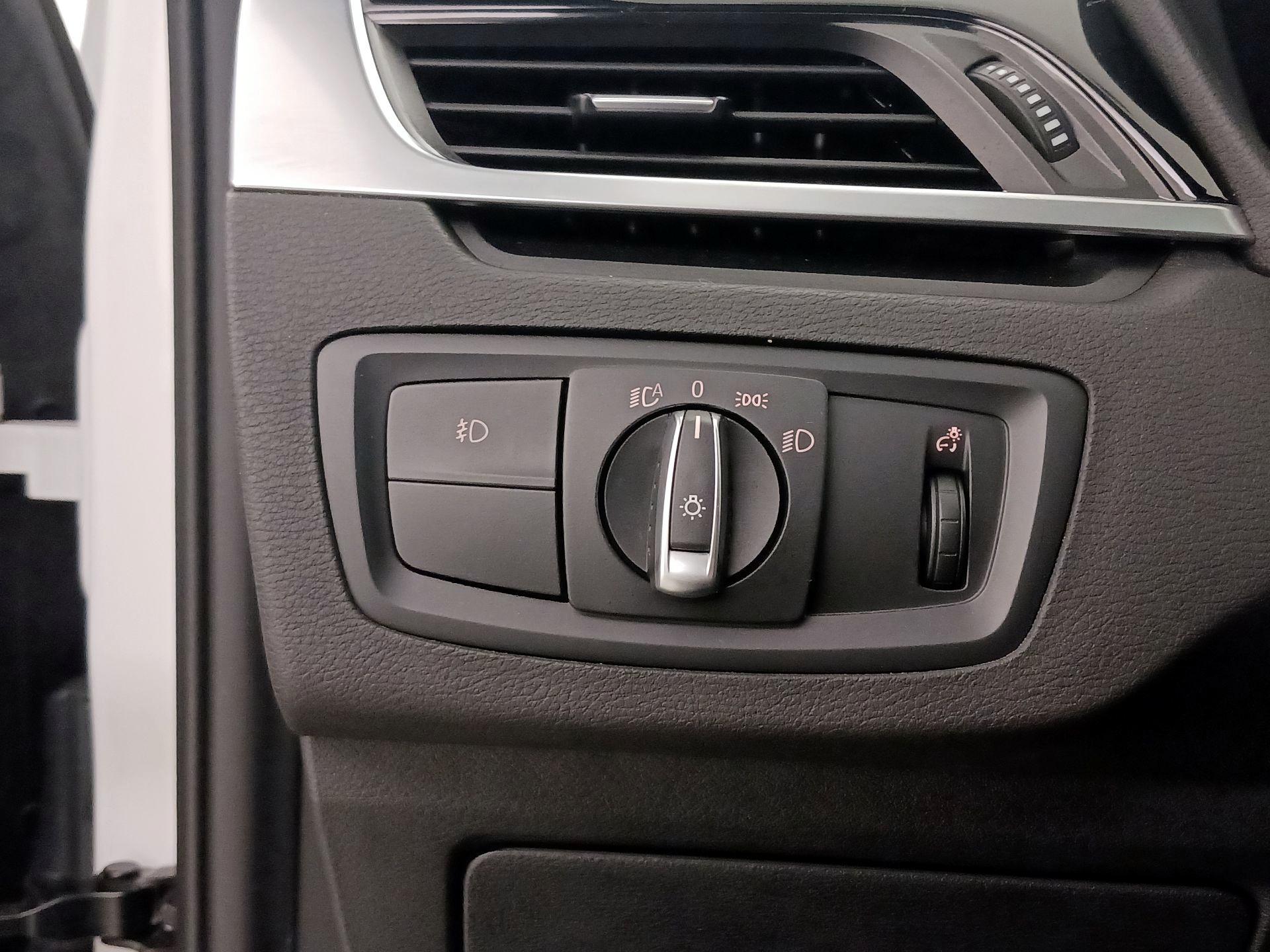 Thumbnail: 2018 BMW X1 - 13