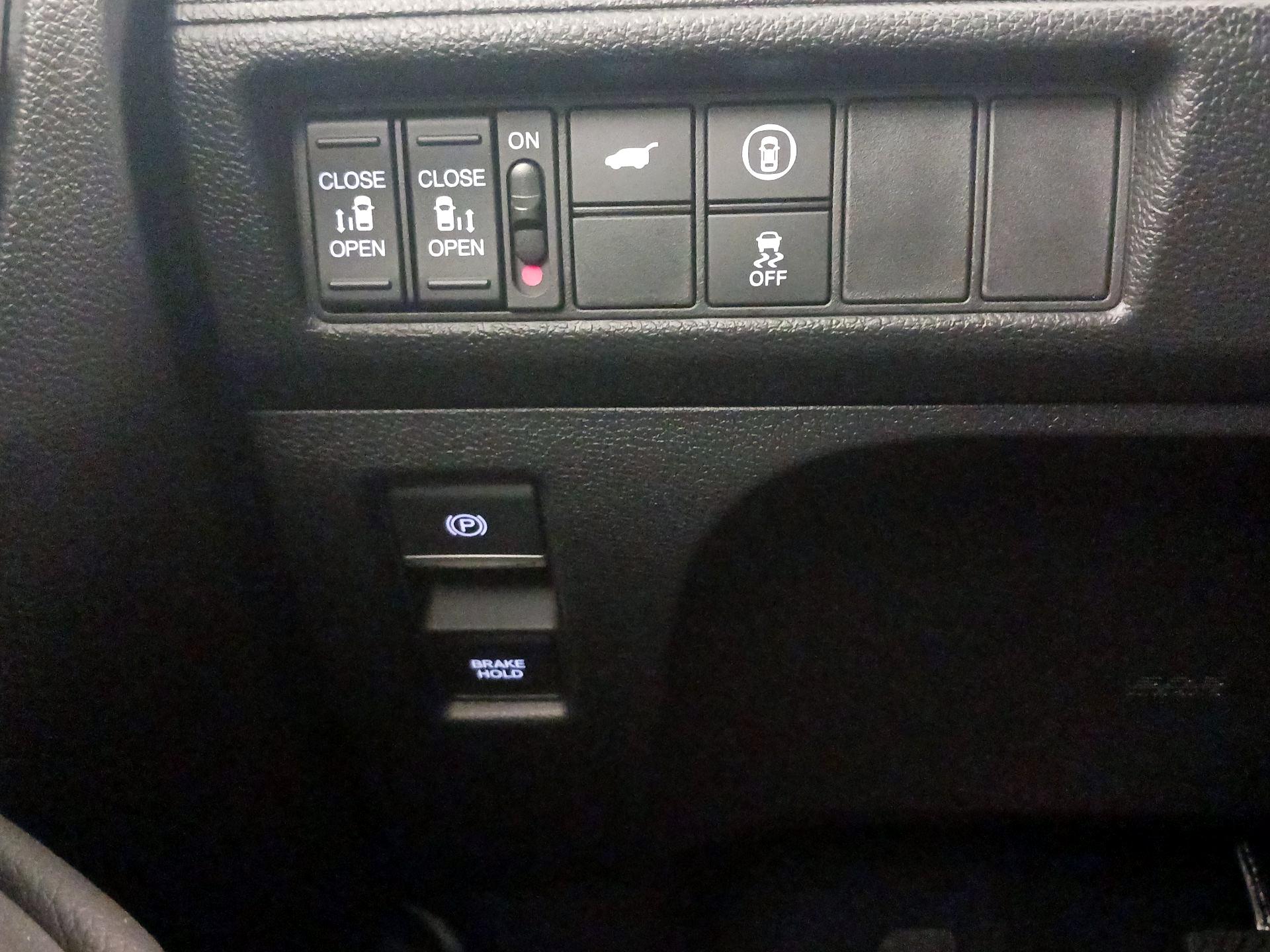 Thumbnail: 2024 Honda Odyssey - 13