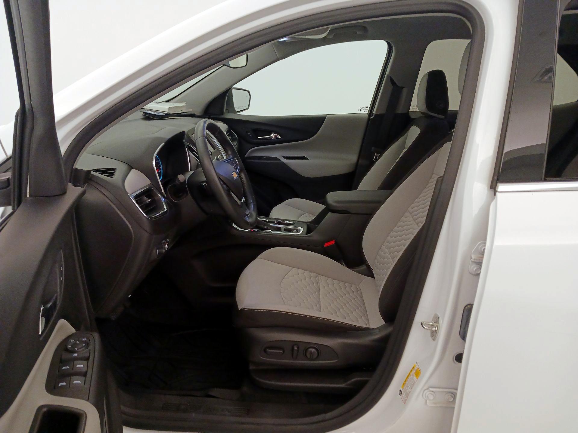 Thumbnail: 2020 Chevrolet Equinox - 11