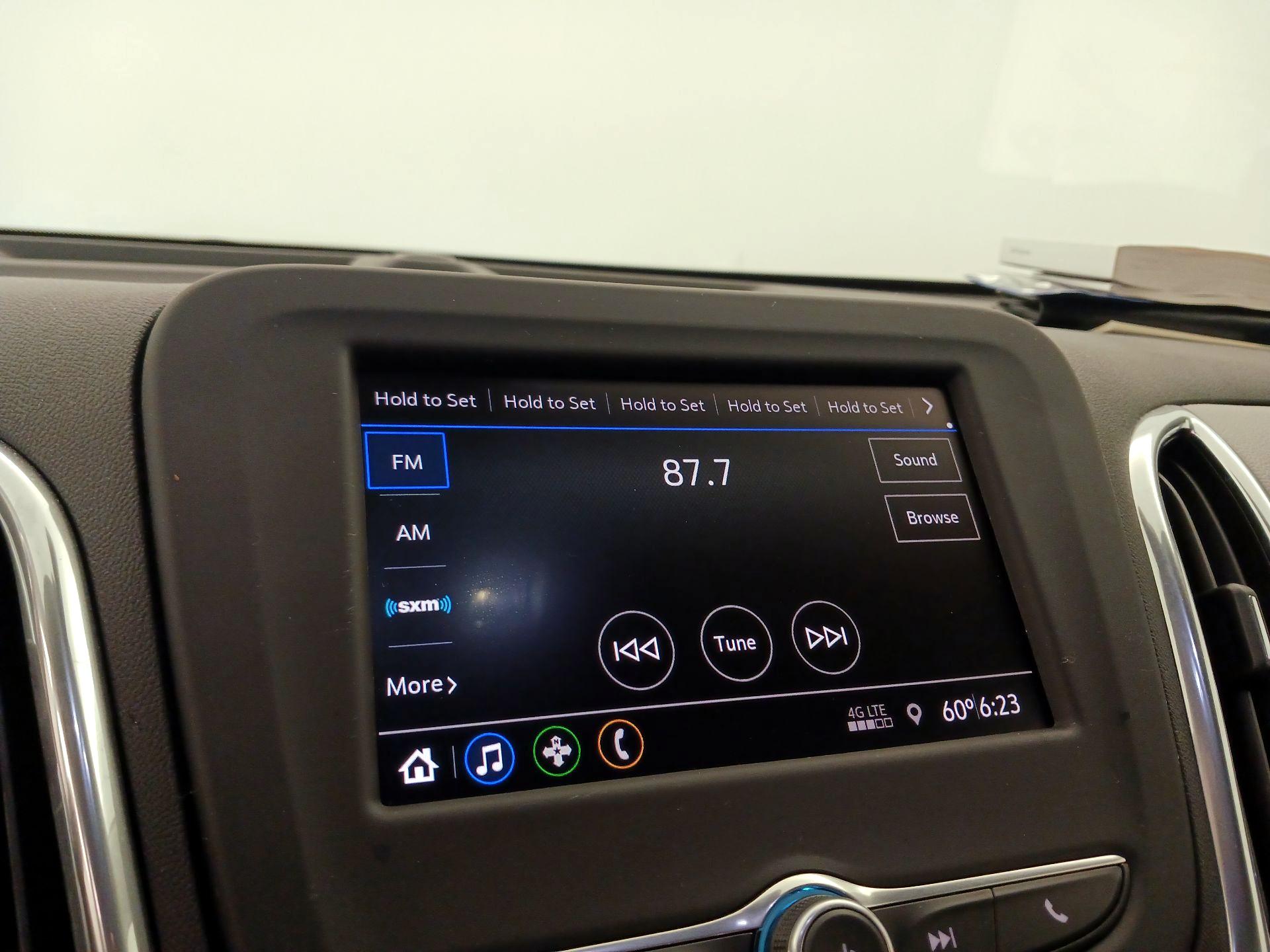 Thumbnail: 2020 Chevrolet Equinox - 15