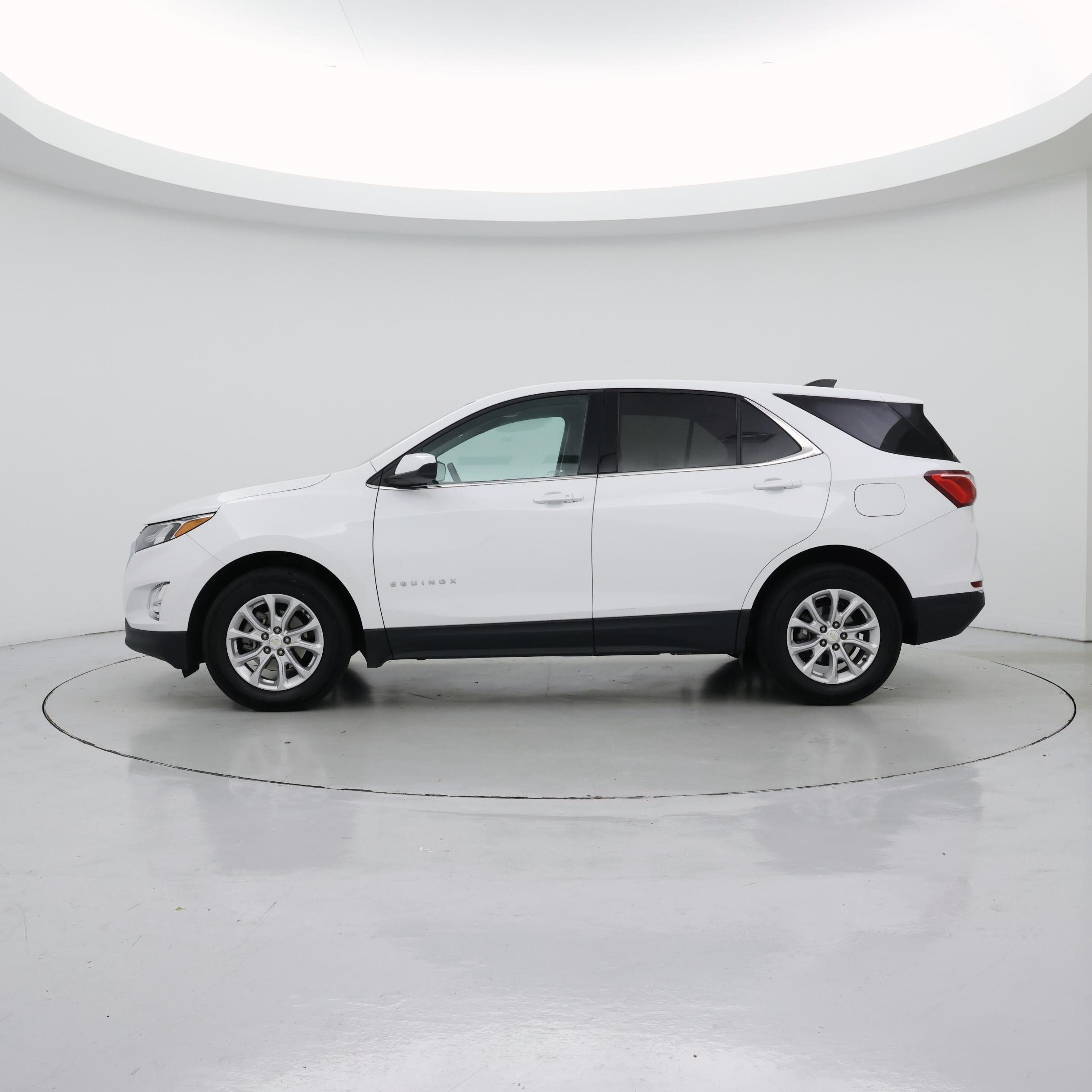 Thumbnail: 2020 Chevrolet Equinox - 3