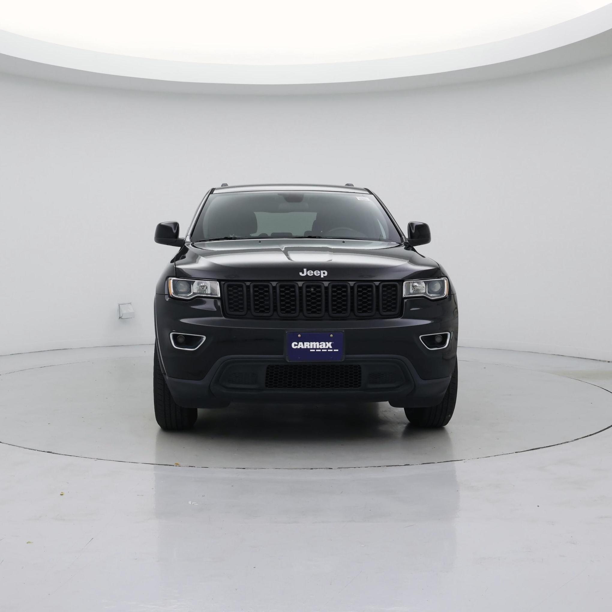 Thumbnail: 2018 Jeep Grand Cherokee - 5