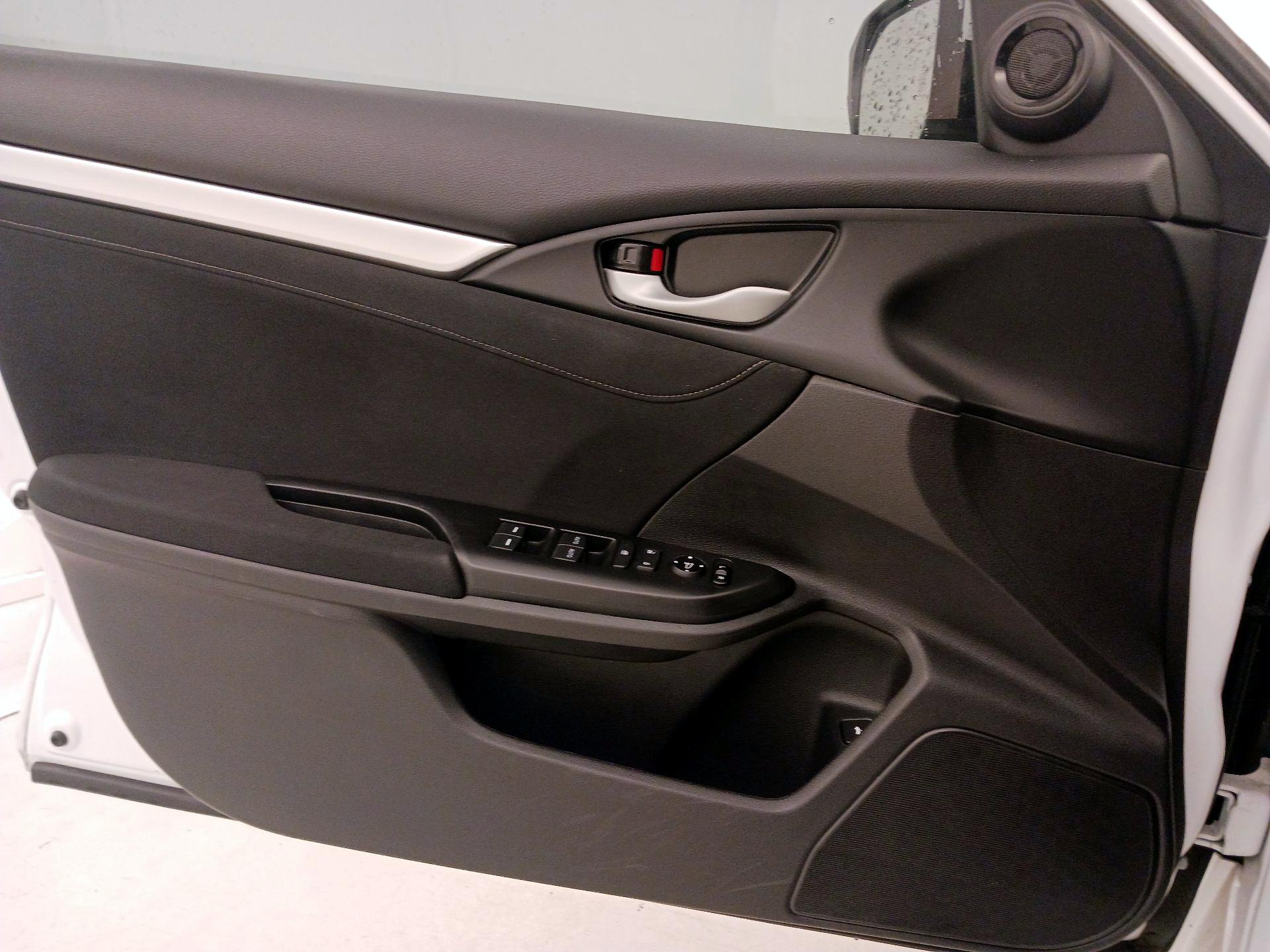 Thumbnail: 2020 Honda Civic - 12