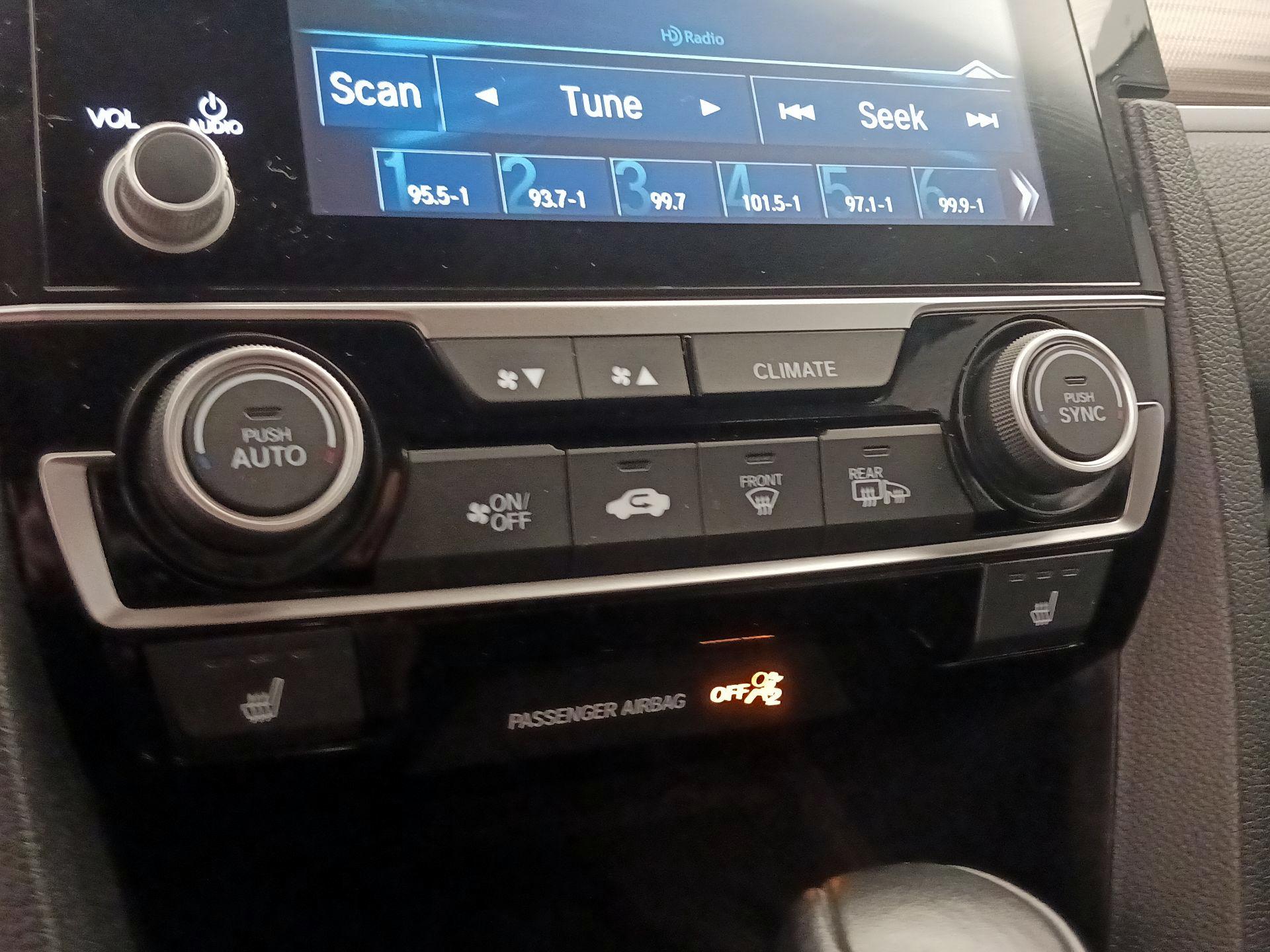 Thumbnail: 2020 Honda Civic - 16