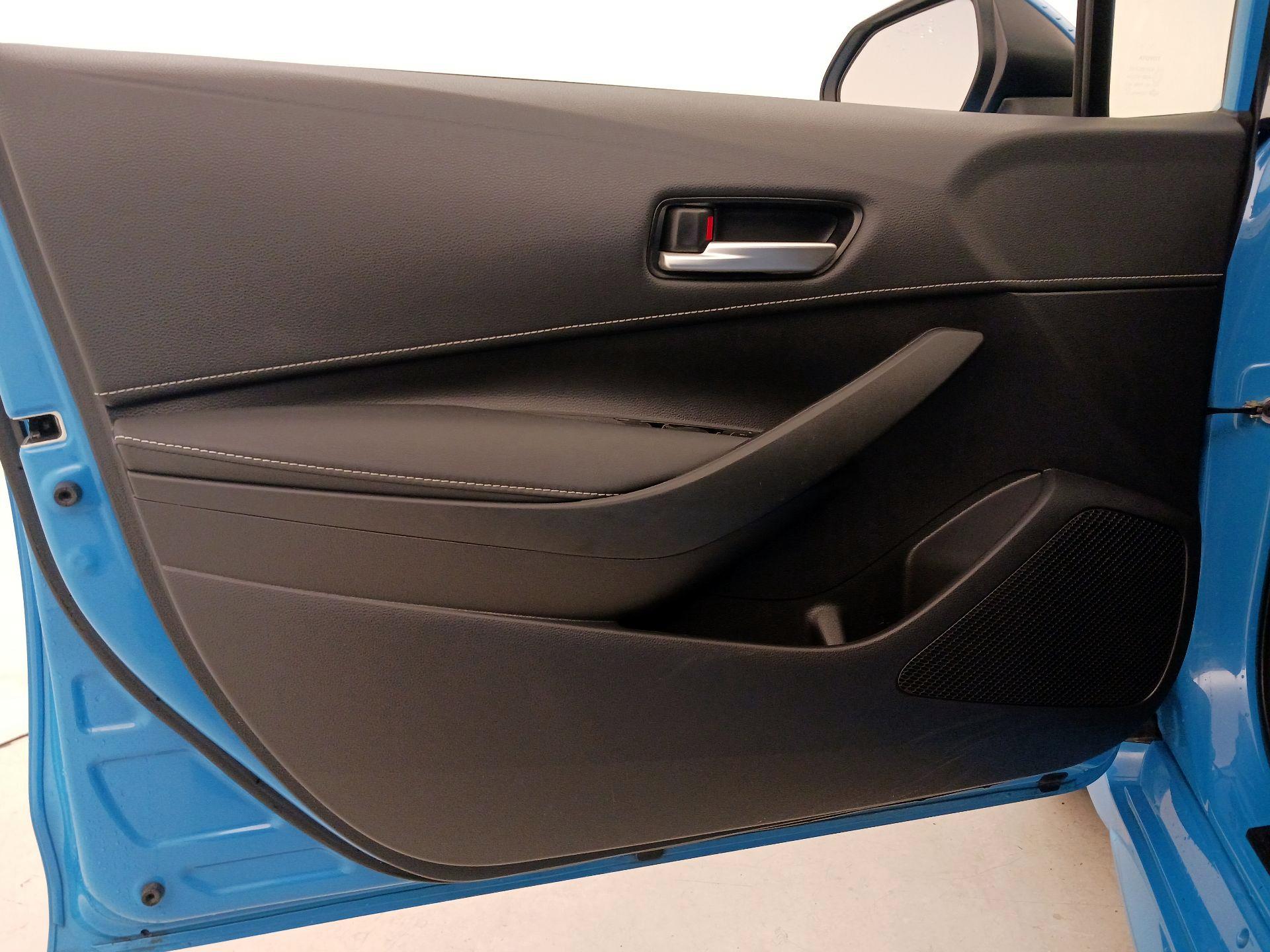 Thumbnail: 2020 Toyota Corolla - 12