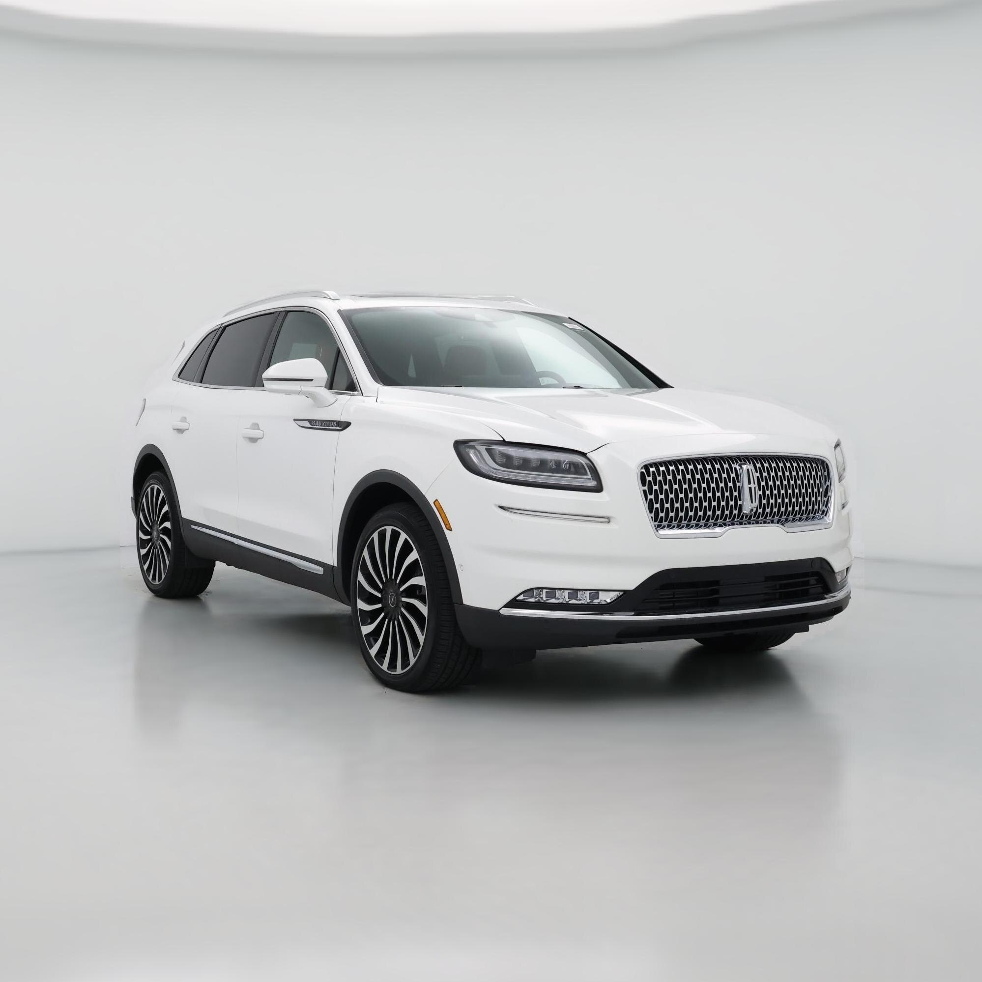 Thumbnail: 2023 Lincoln Nautilus - 1