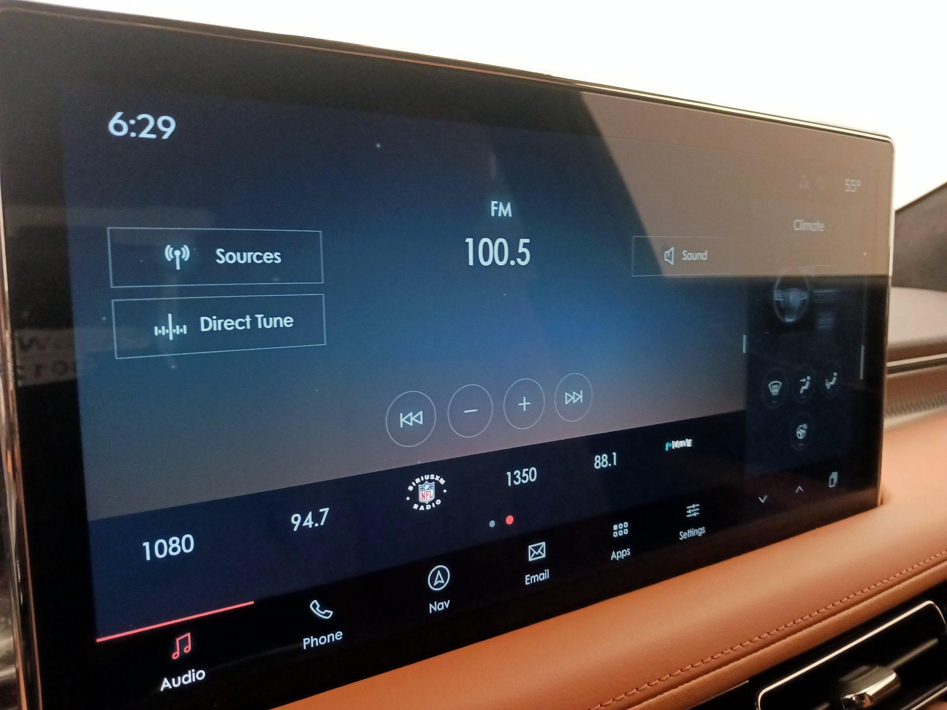 Thumbnail: 2023 Lincoln Nautilus - 16