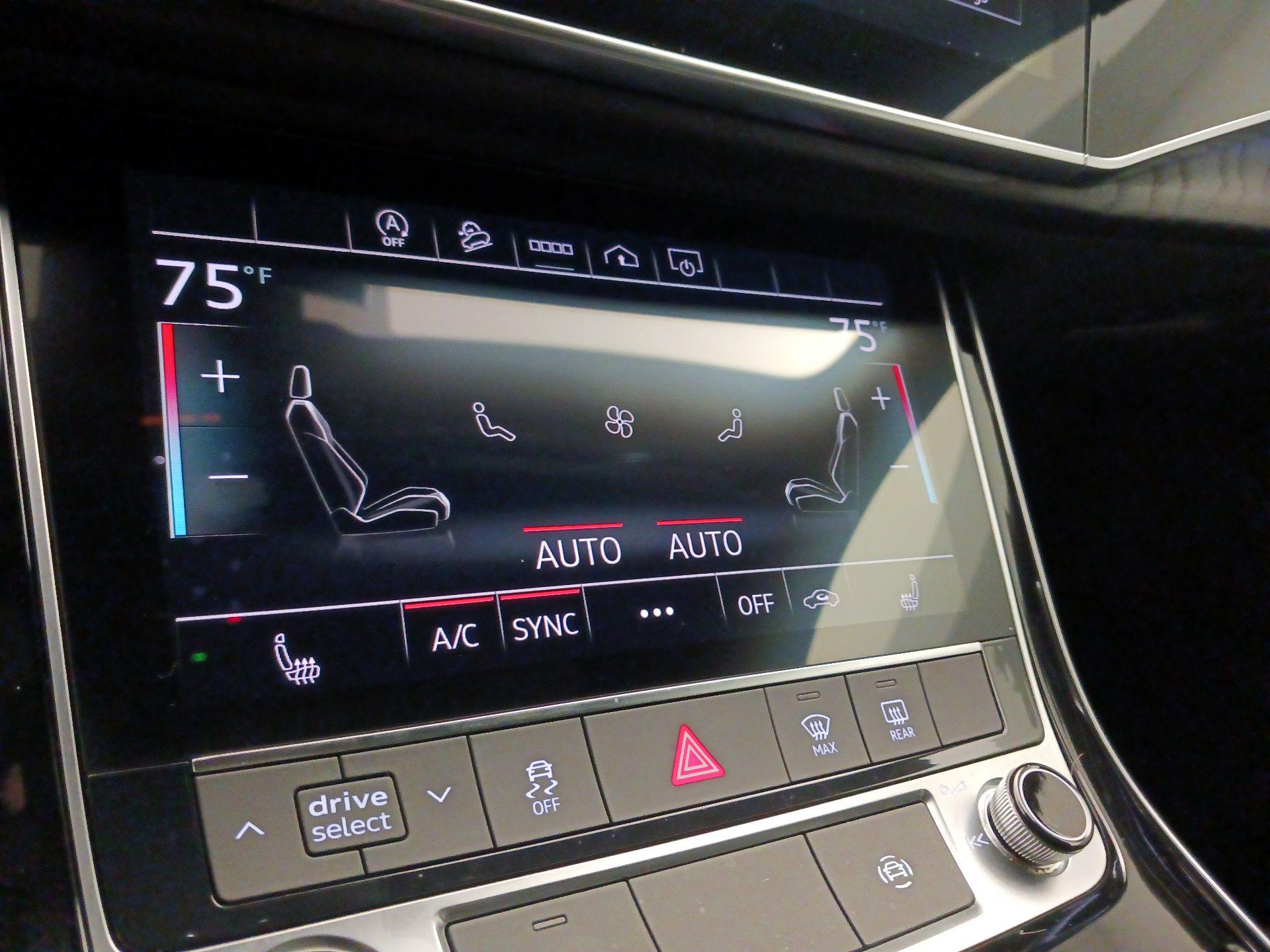 Thumbnail: 2021 Audi Q7 - 17